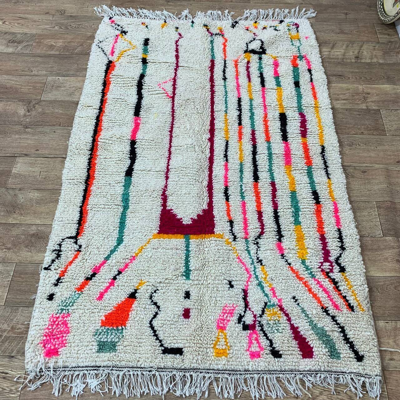 Handmade Moroccan Berber rug 186 X 122 CM