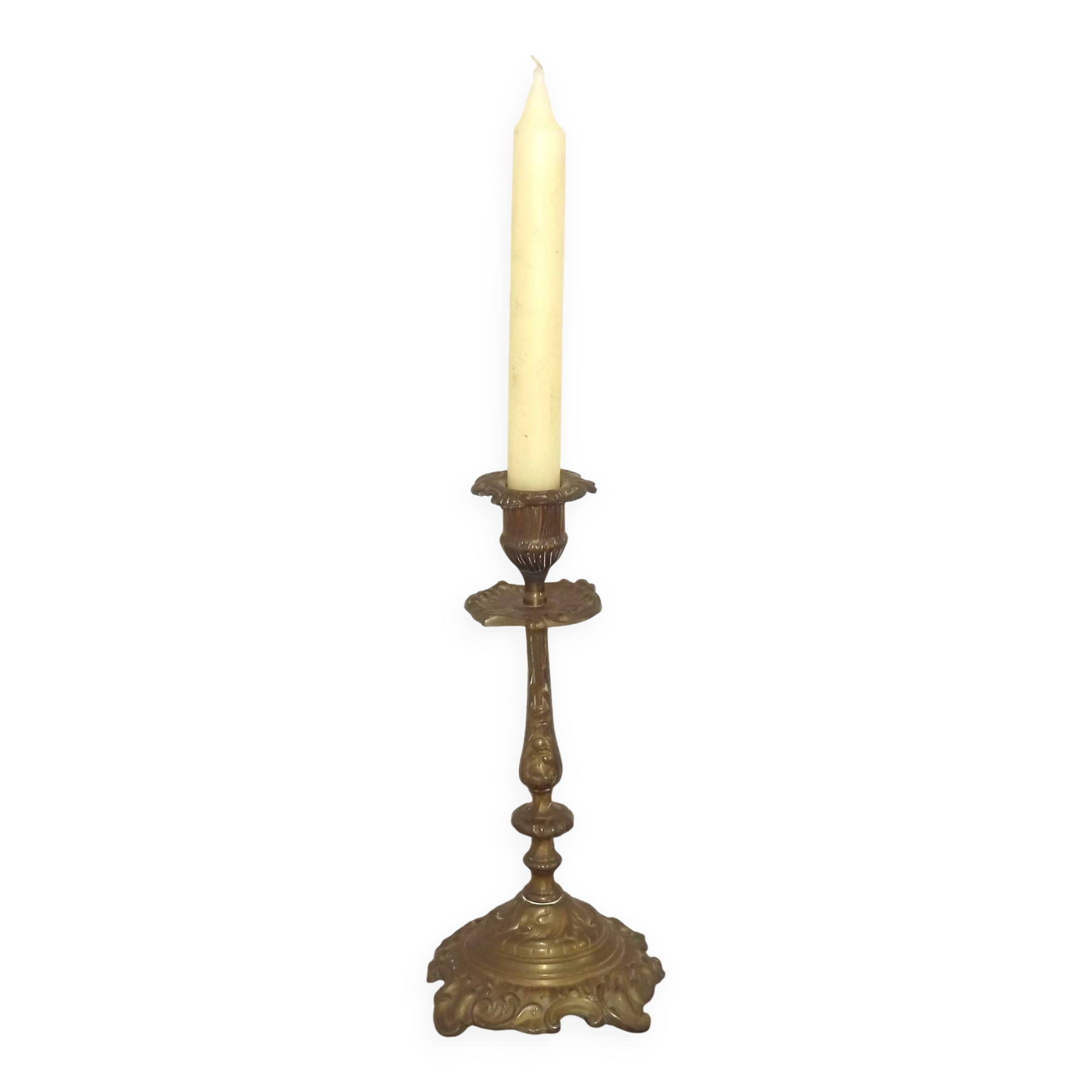 French Vintage Bronze Candlestick With Lovely Acanthus Leaf Detail 5165