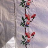 Old embroidered cloth