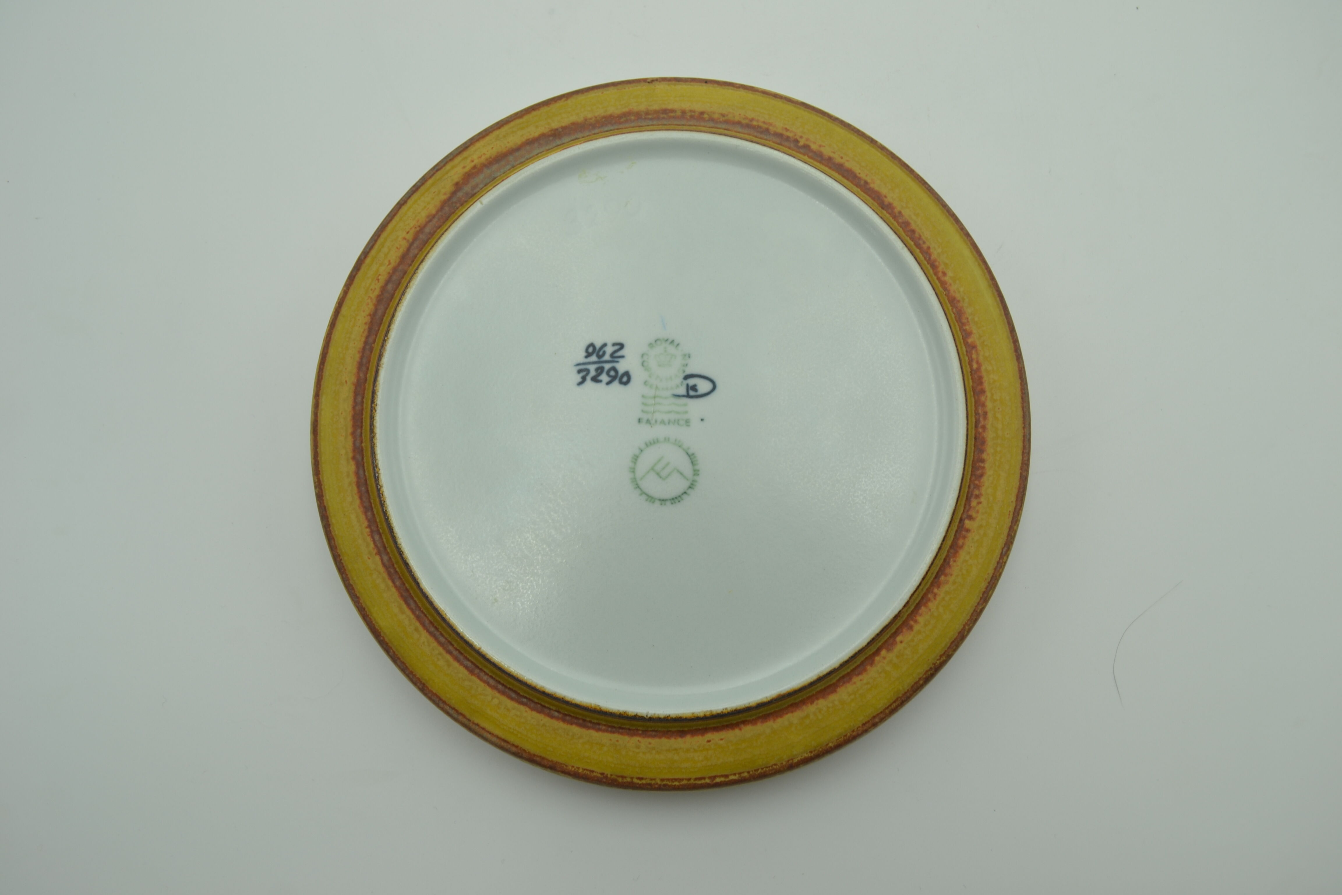 Dish of Ellen Malmer's Baca series for Royal Copenhagen