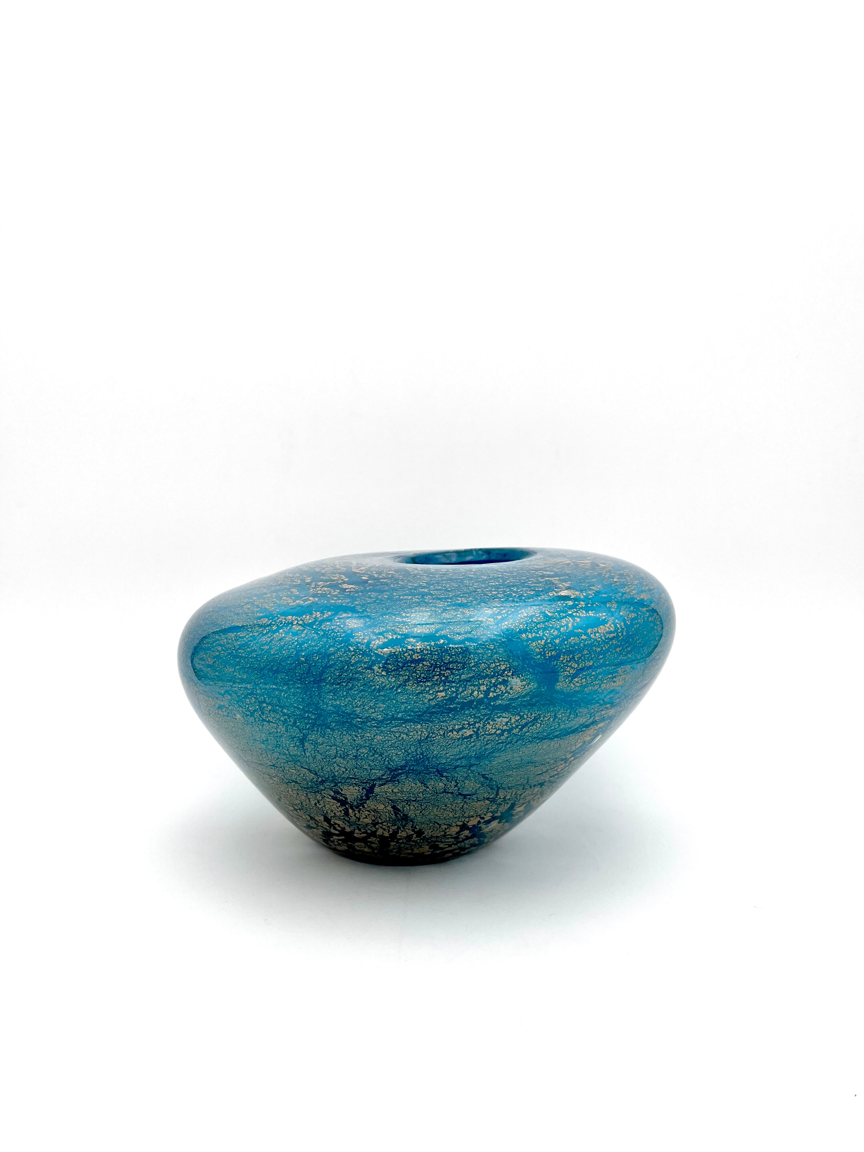 Masterpiece Murano: Lagoon Blue & 24K Gold Pebble Vase