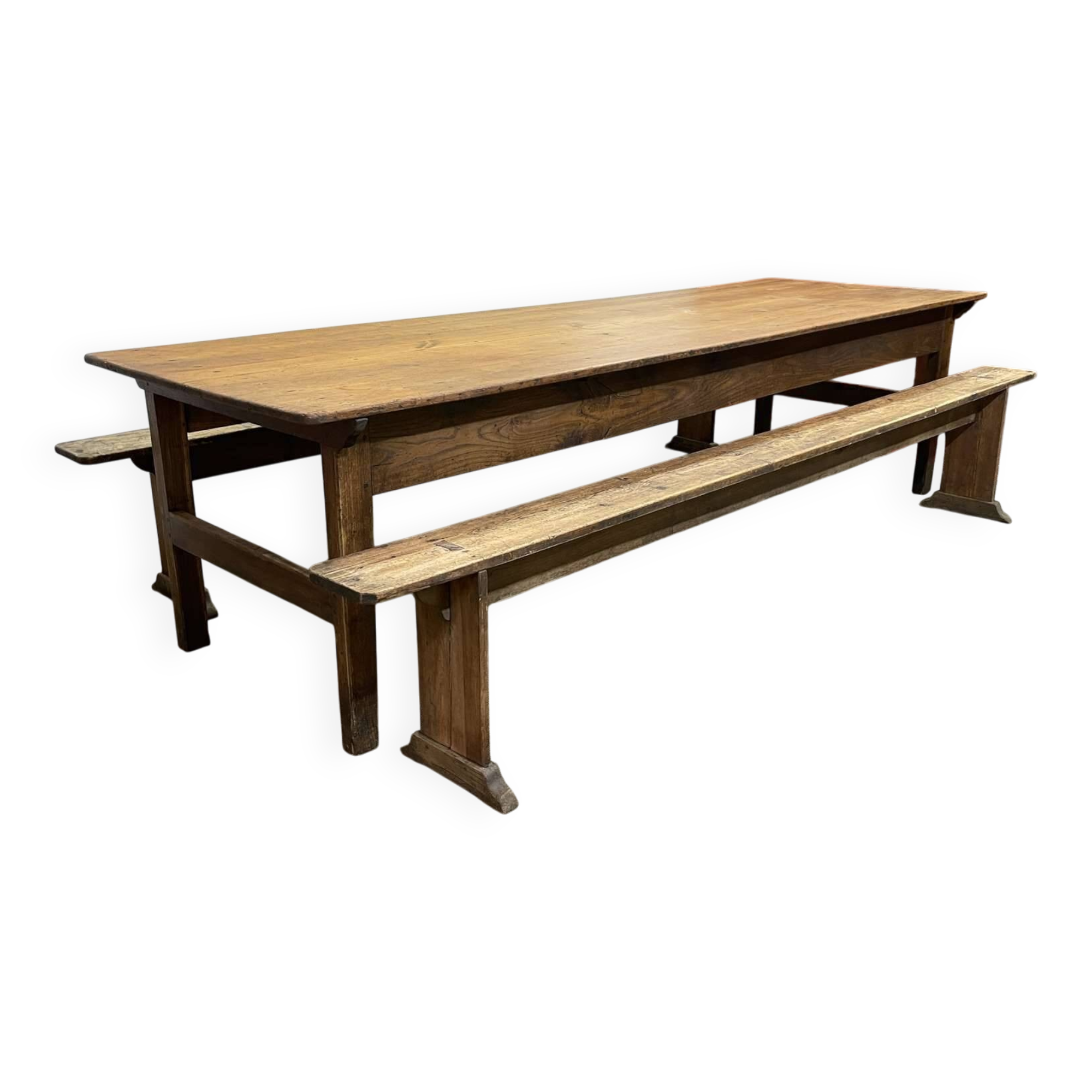 Early 20th century farmhouse table in fir and chestnut with benches