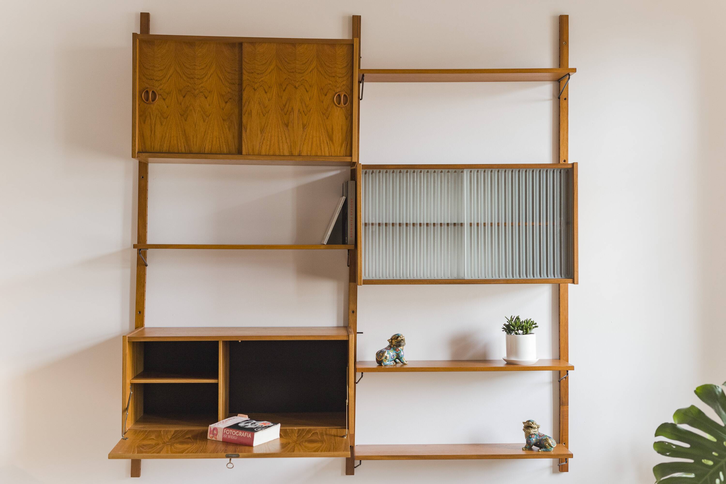 Mid-Century Modern Teak Wall Unit attributed to Kurt Østervig, 1960