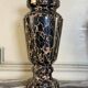 Paire de vases en marbre Portor, vers 1920