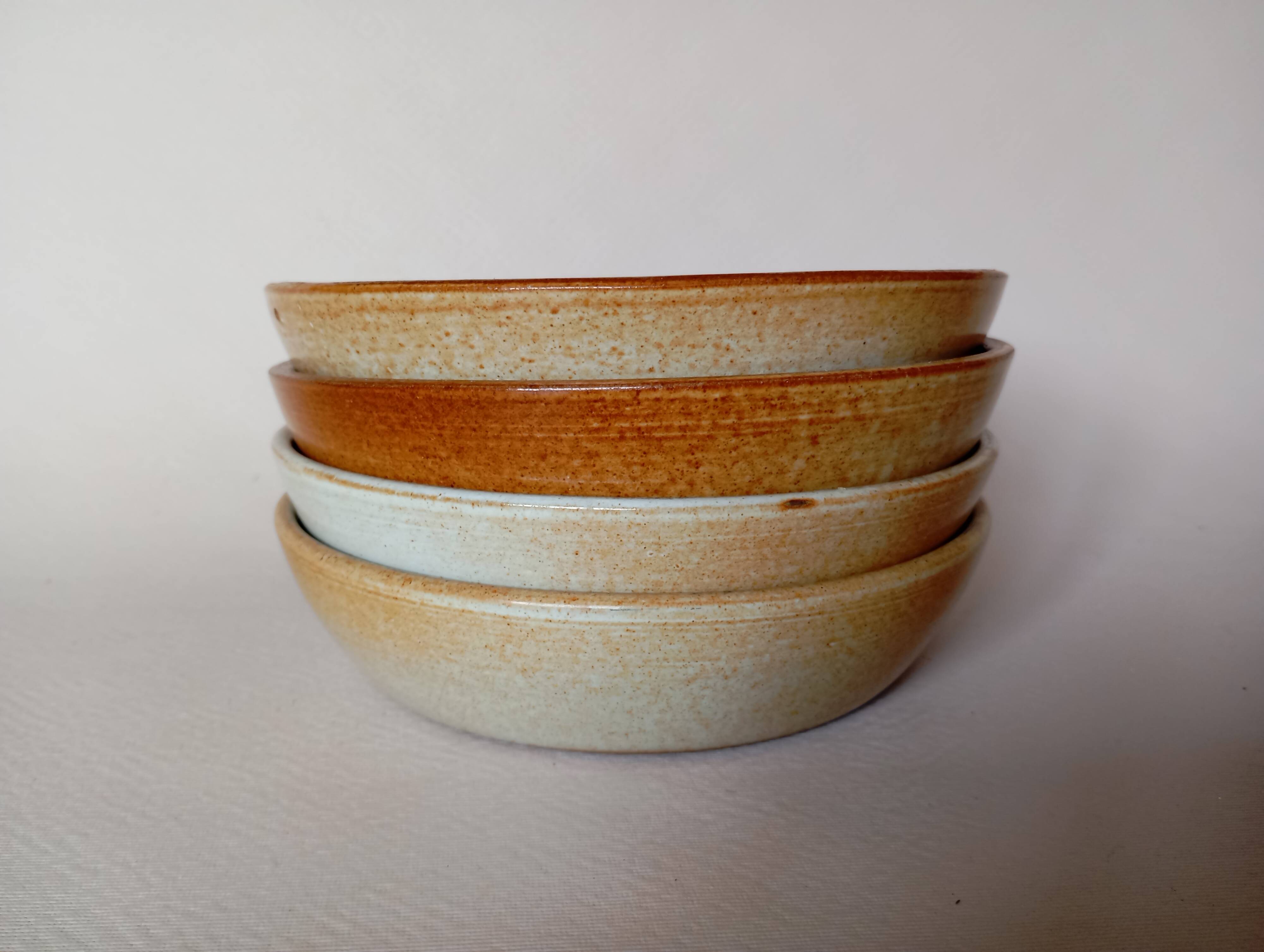 4 Montgolfier stoneware calotte plates