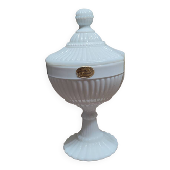 Calice en opaline