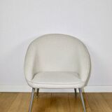 Fauteuil coque beige ivoire des années 70 sur pieds métal gris - magnifique