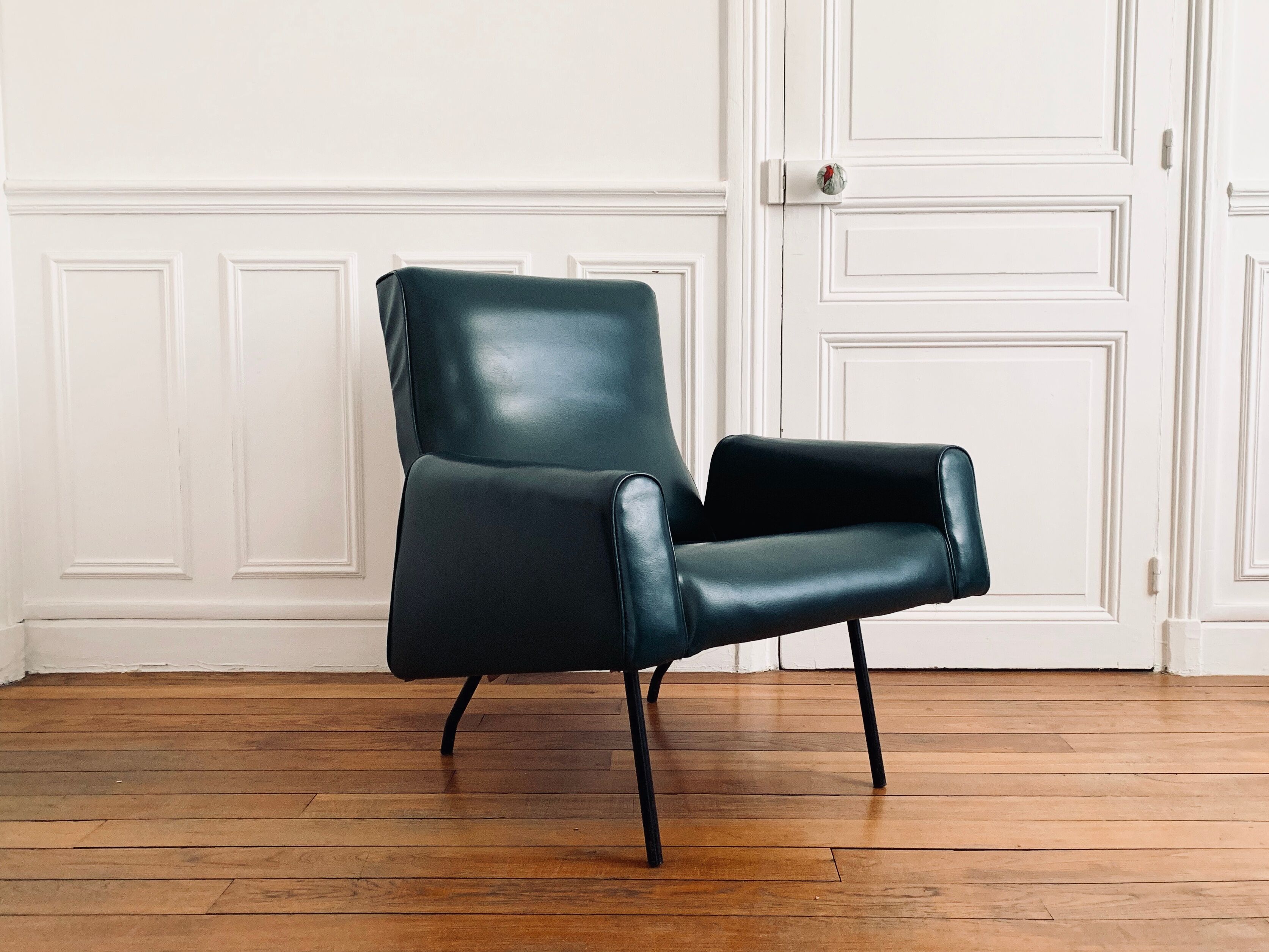 Vintage armchair by Louis Paolozzi