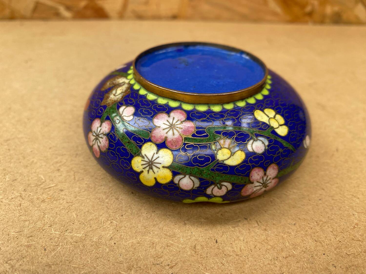 Antique Chinese Bronze Cloisonne Enamel Ashtray Vintage Flower Pattern