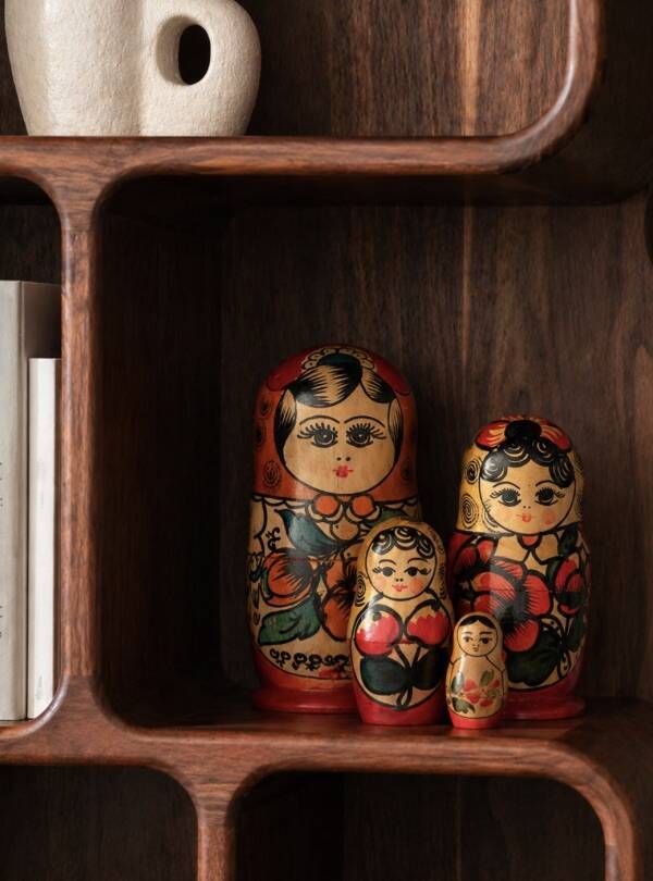 Série 4 poupées Russe ou Matriochka traditionnelles