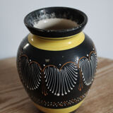 Henriot Quimper vase - Breton earthenware - graphic decoration
