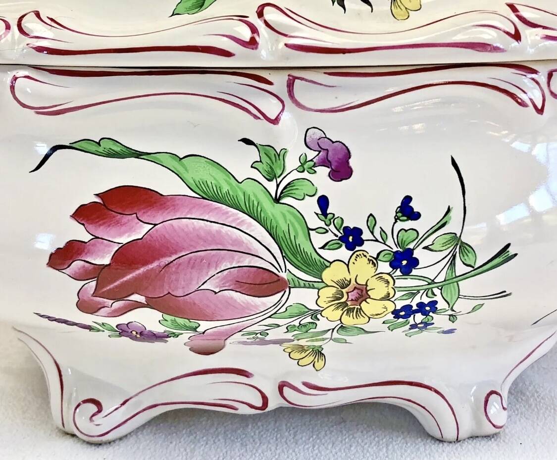 Old Lunéville oval vegetable tureen, street light model