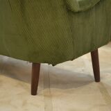 Green velvet canapé 1960s