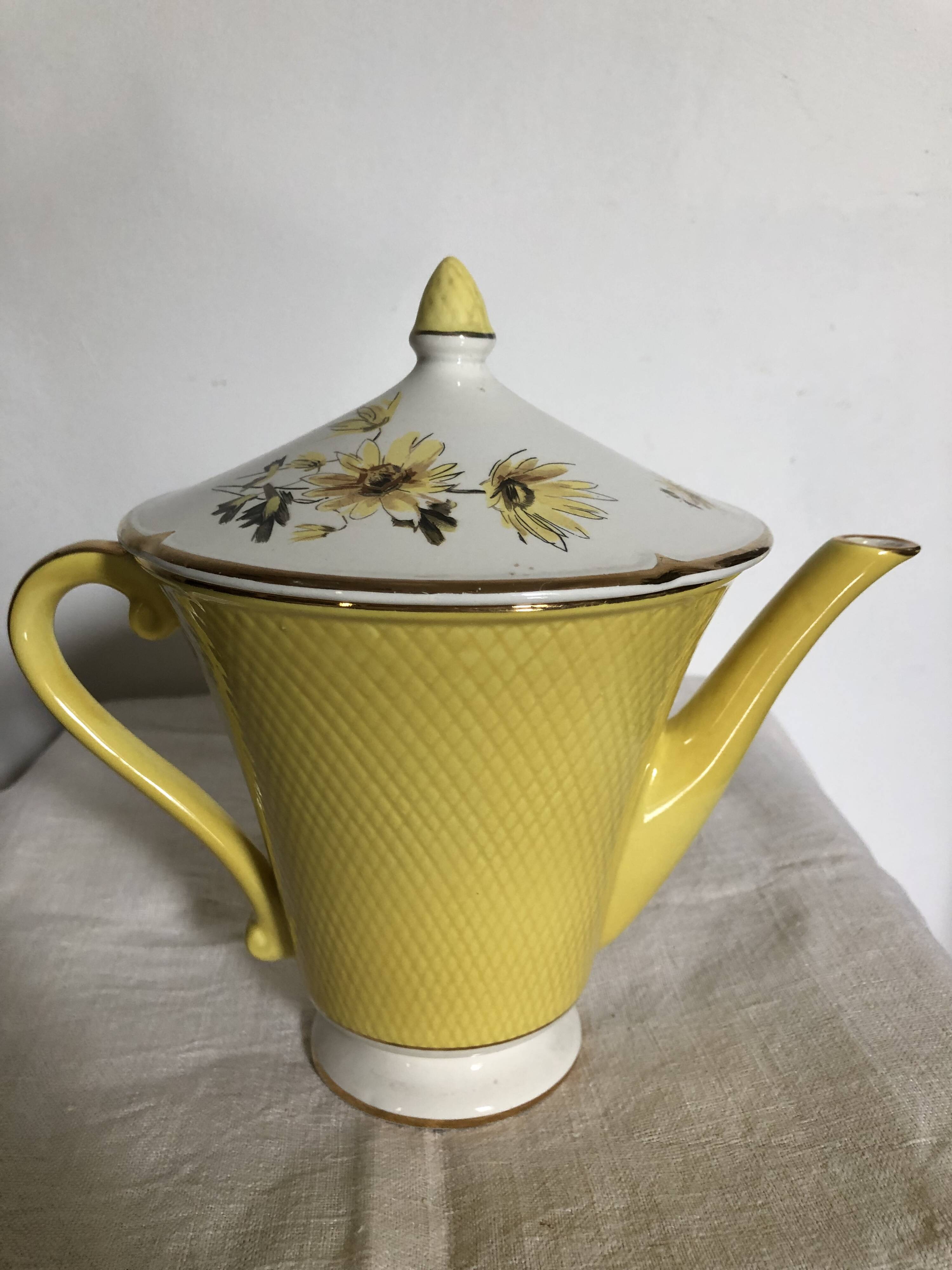 Cafetière vintage.Salins.