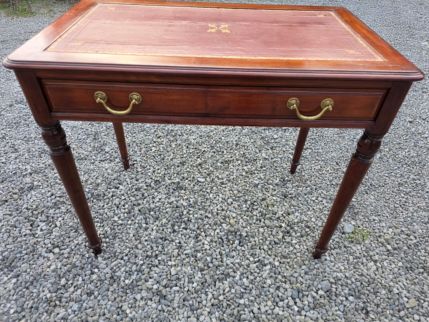 Bureau Style Louis Philippe en acajou du XXe