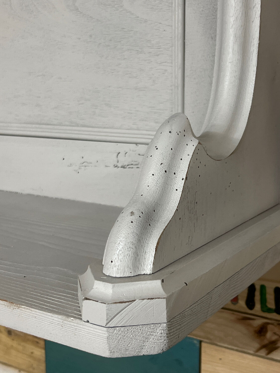 Wall shelf