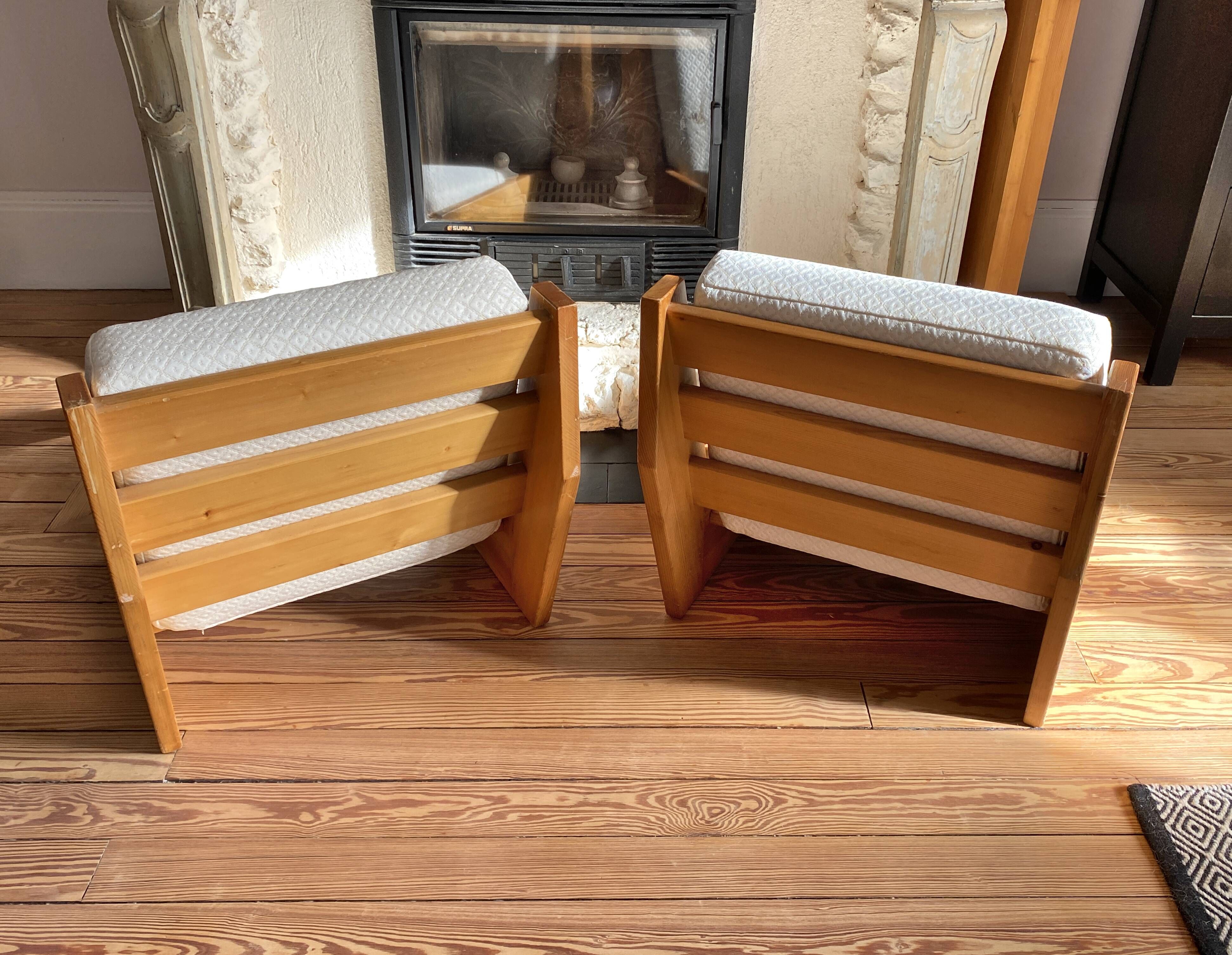 Vintage pair of pine armchairs by René Martin, cabinetmaker Perriand, 1950s.