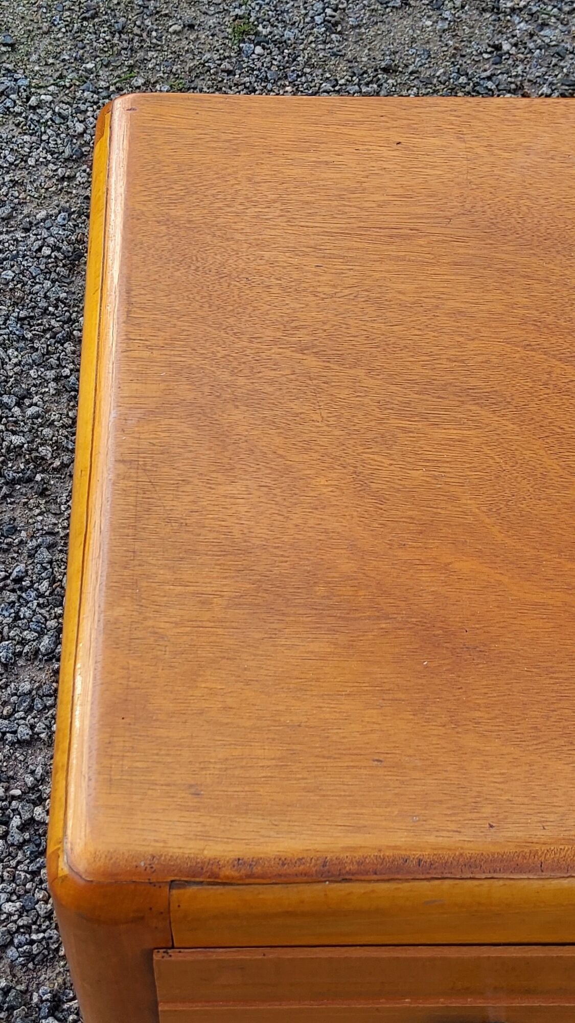 Vintage chest of drawers from the 50s in blond and gold beech 3 drawers feet compass