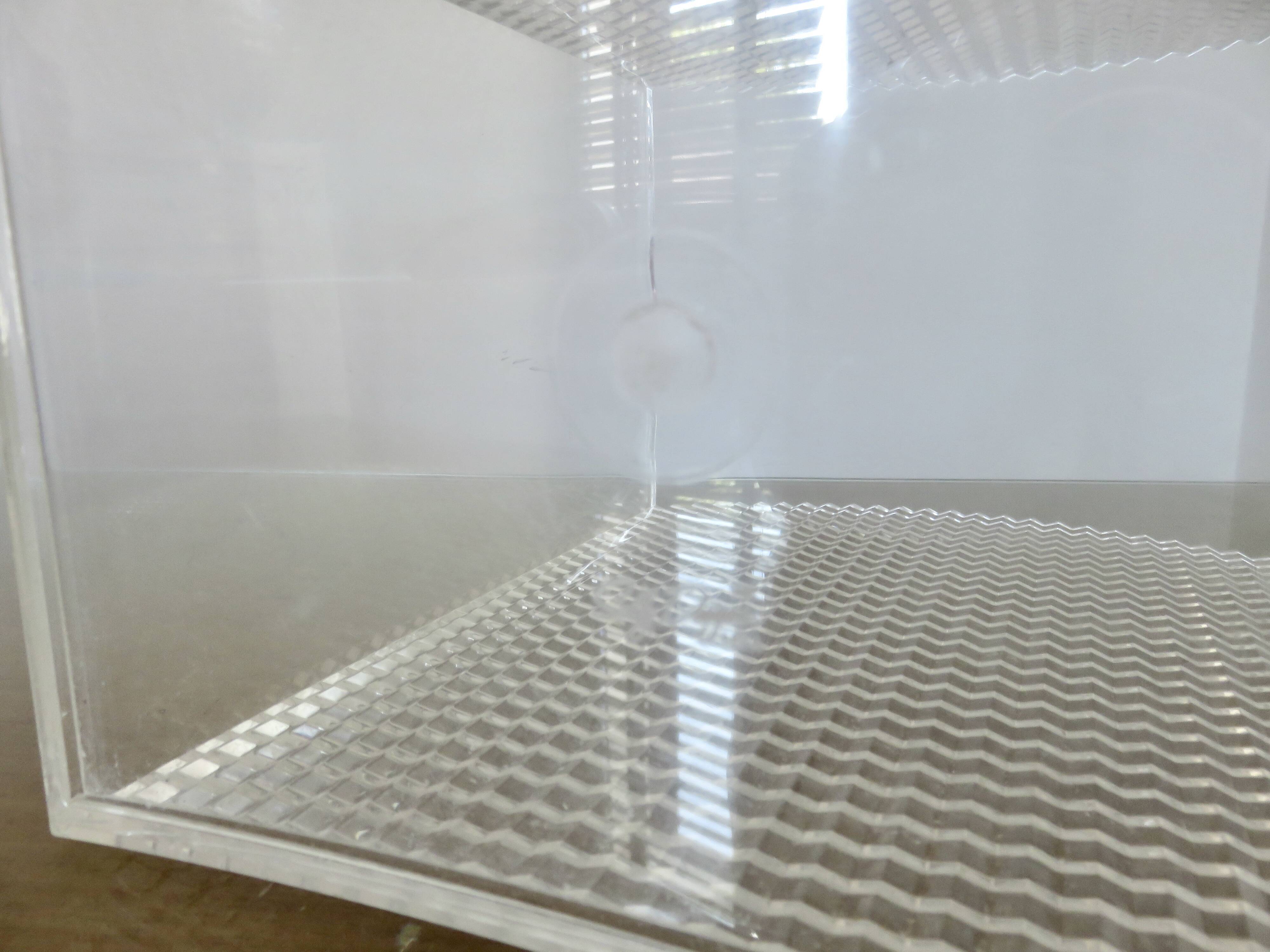 Lucite wastepaper basket "Sally designs", USA, 1970
