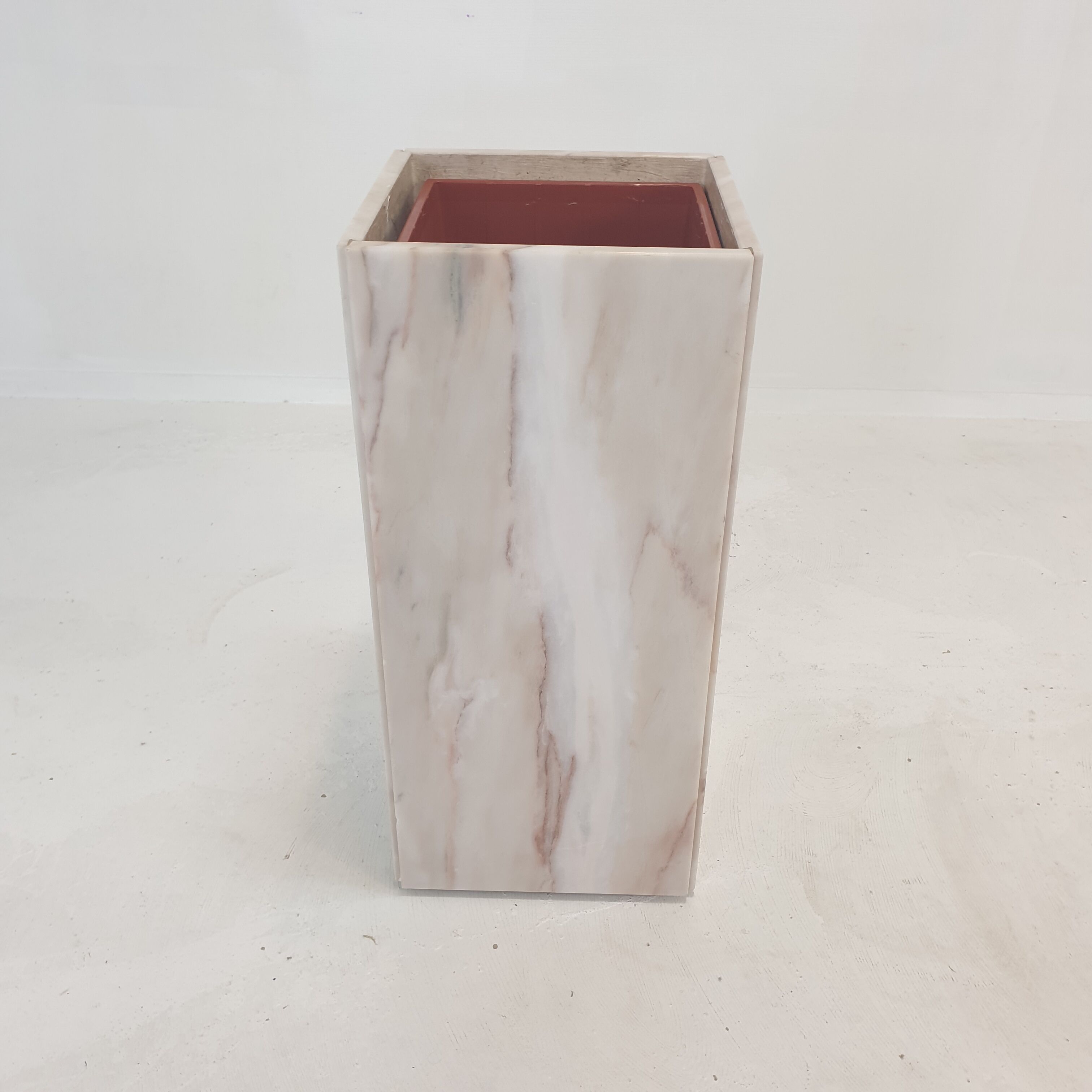 Italian marble planter or pedestal with light, 1970's