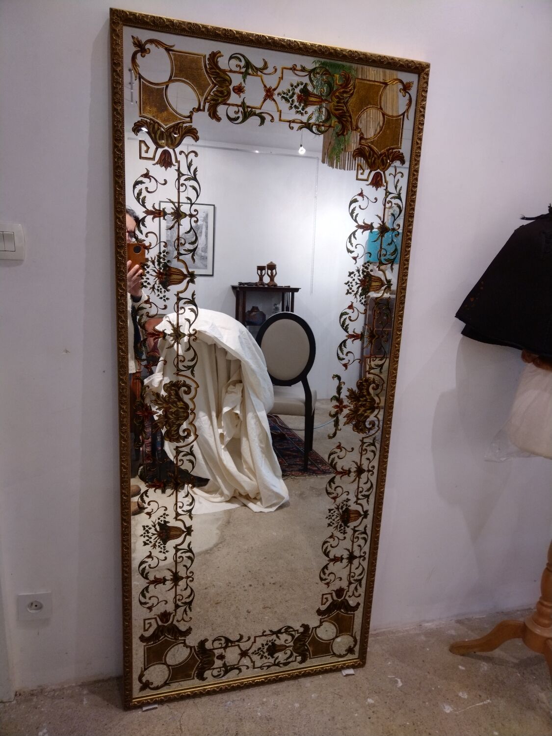 Bistro brasserie mirror