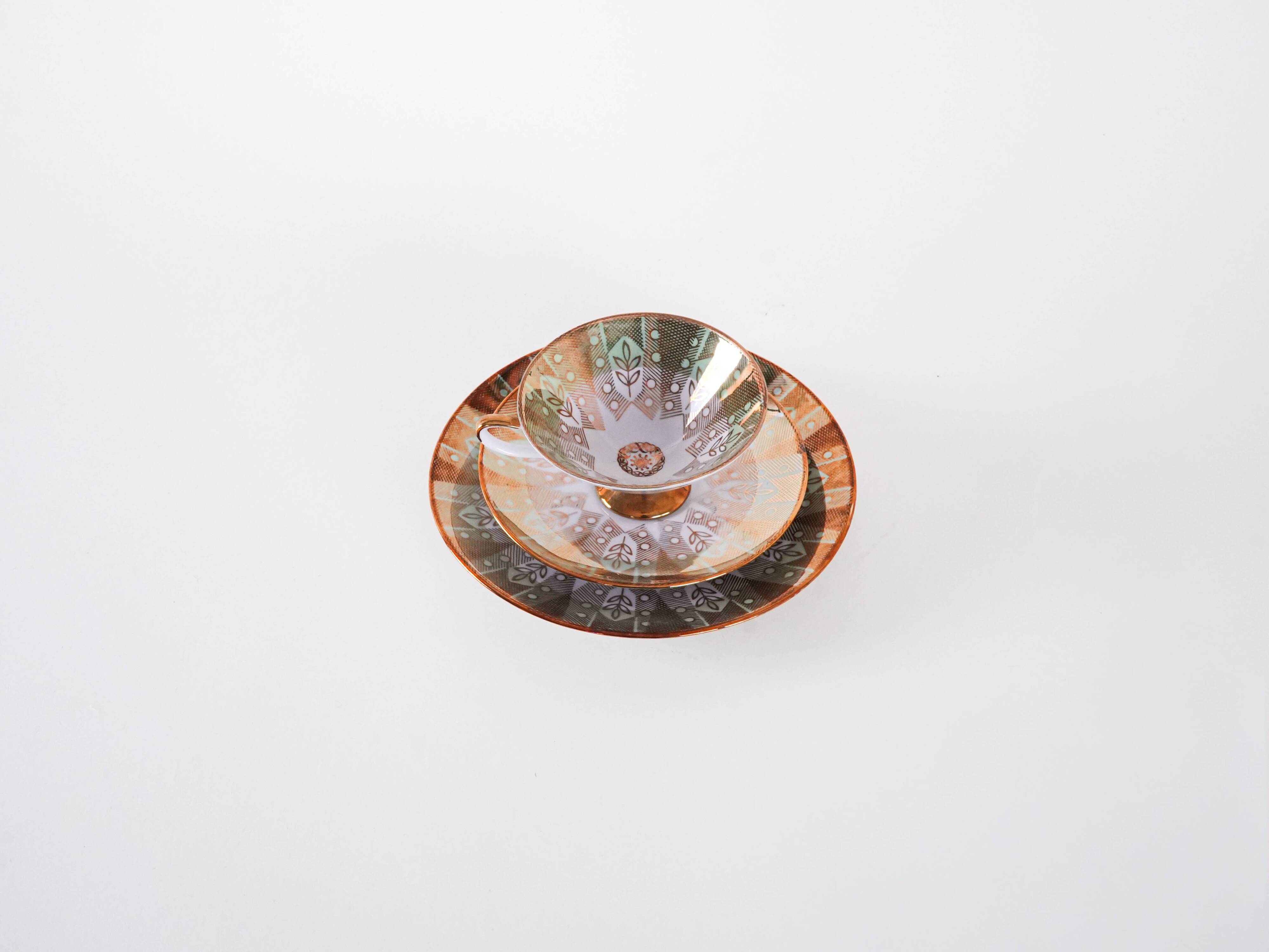 Porcelain cup, German design, 1940s, manufactured in Germany