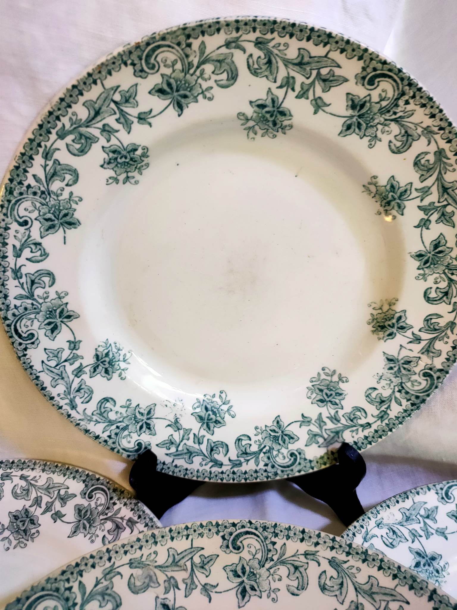 5 flat plates green iron earth earthenware from st amand