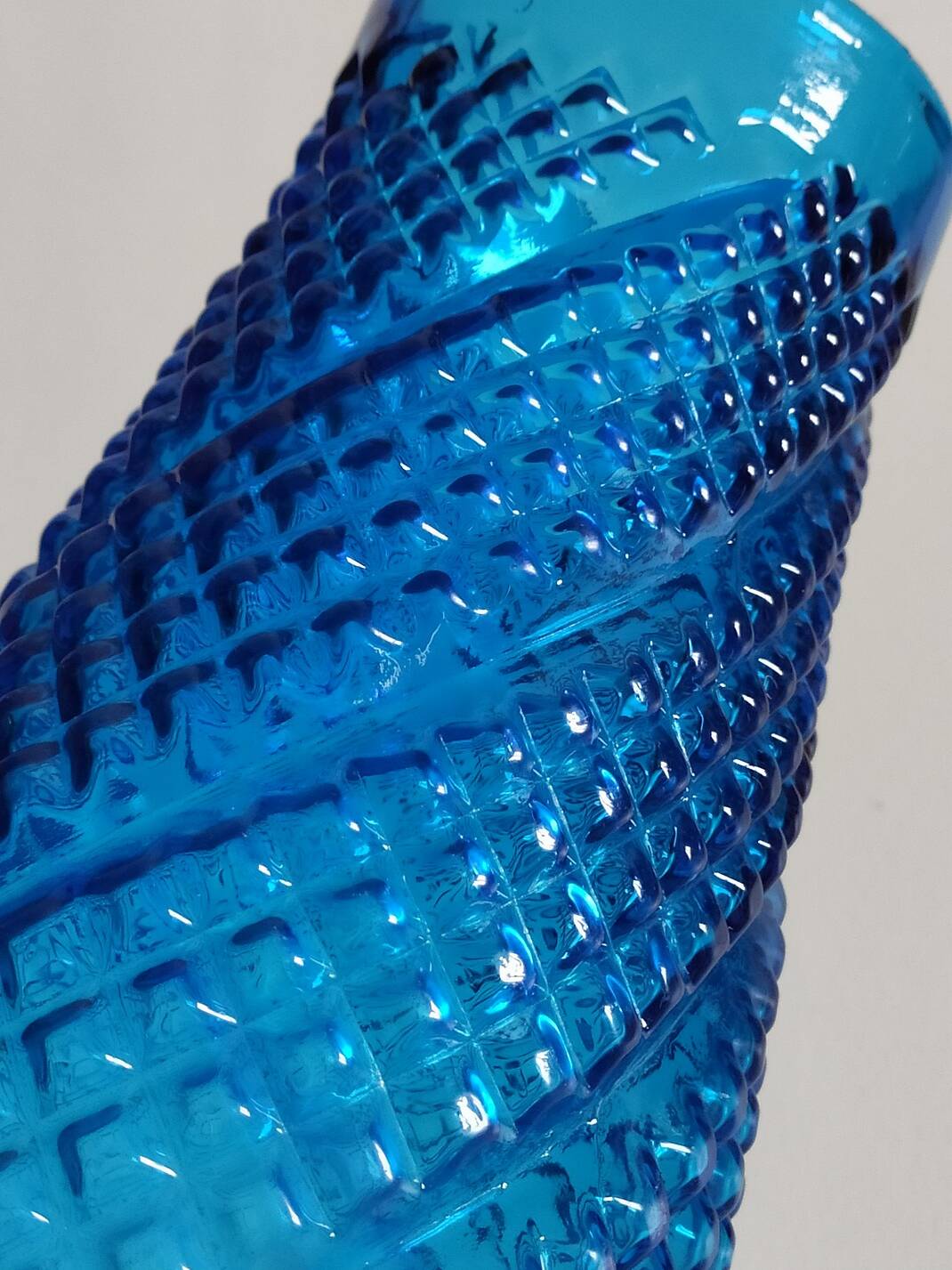 Vase verre bleu
