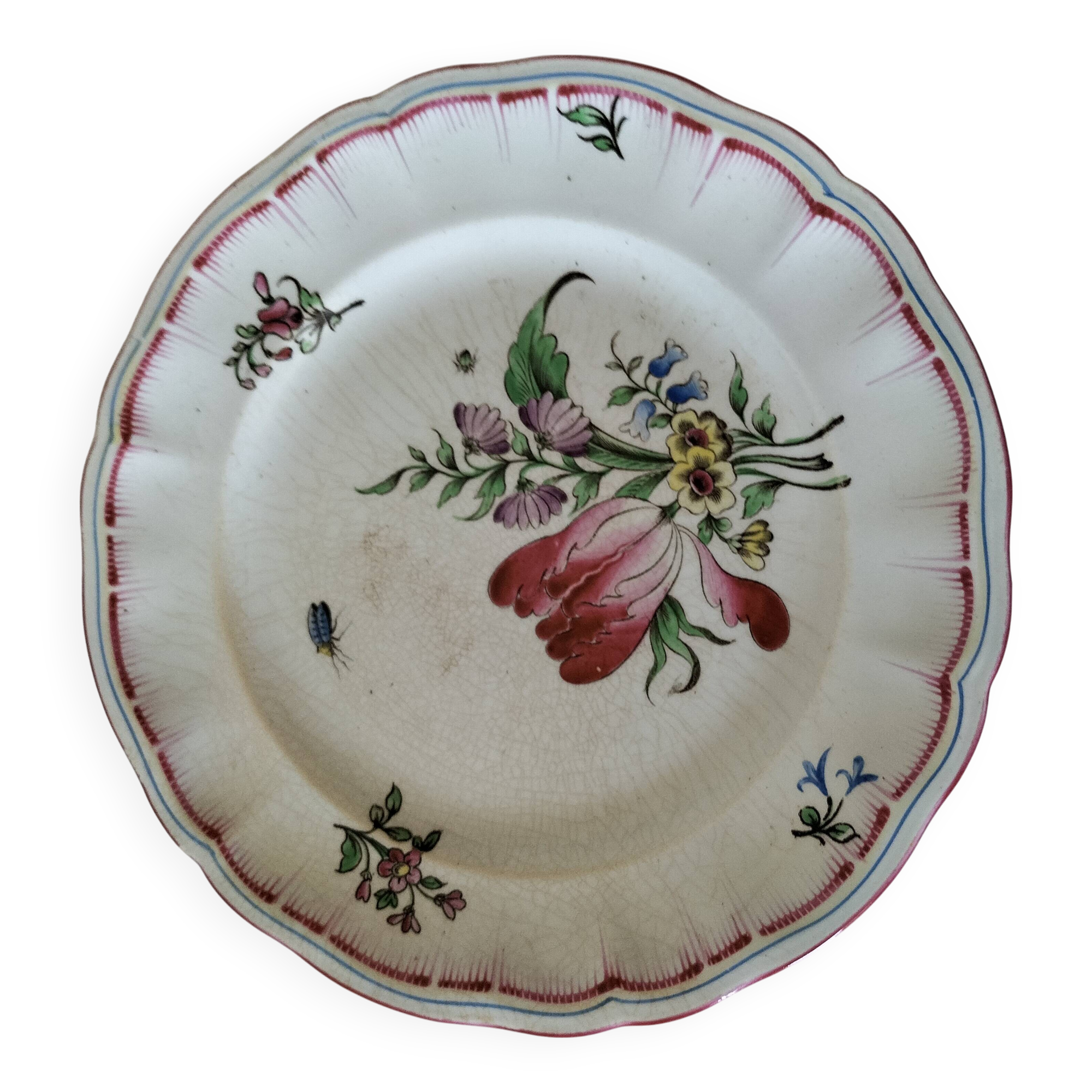 Assiette ancienne Lunéville – décor floral & insecte – vers 1840–1860