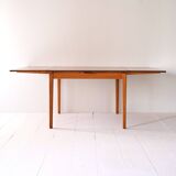 Extendable table from the 60s