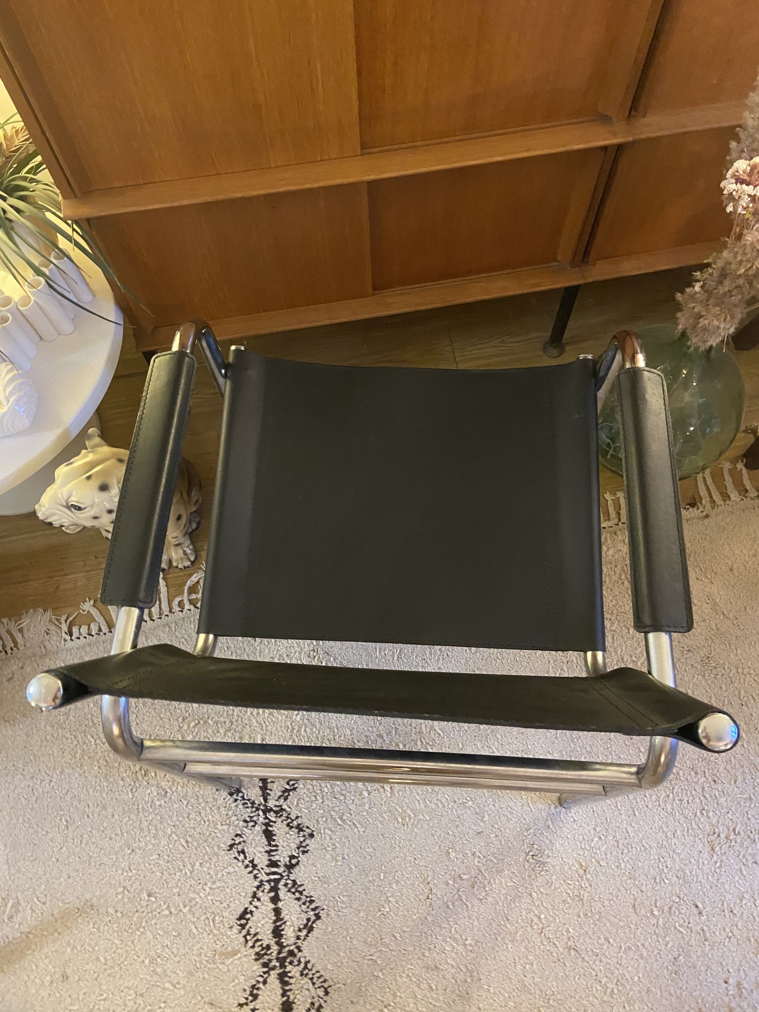 Fauteuil tubulaire et skaï vintage