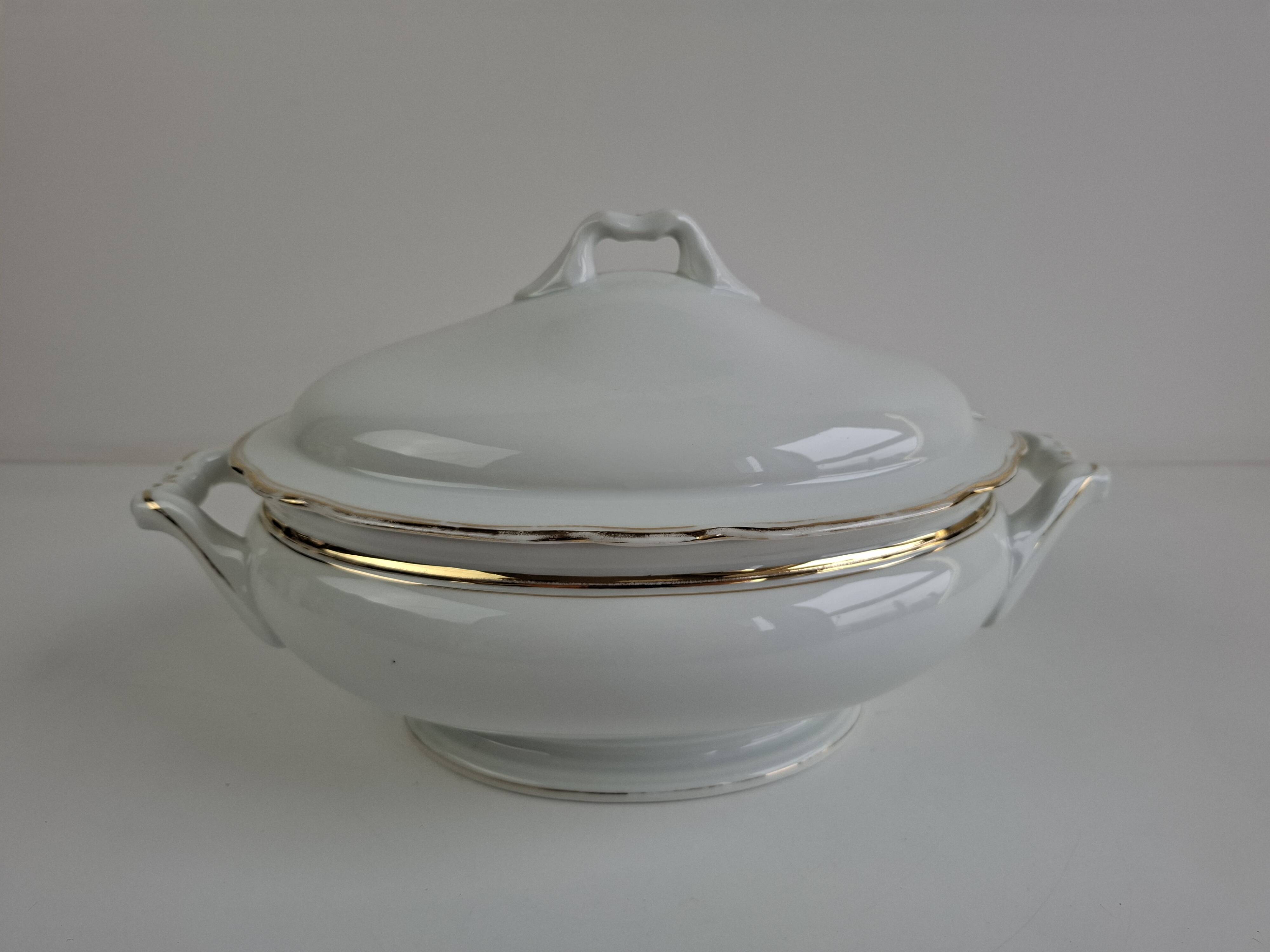 Soupière en porcelaine Art Déco tchécoslovaque des années 1930 par Duchcov Eduard Eichler