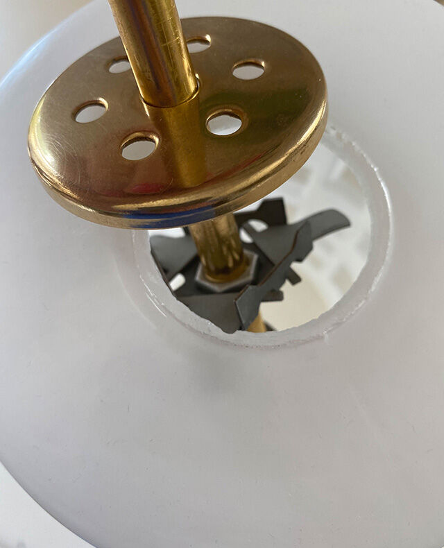 Suspension globe opale 1970s
