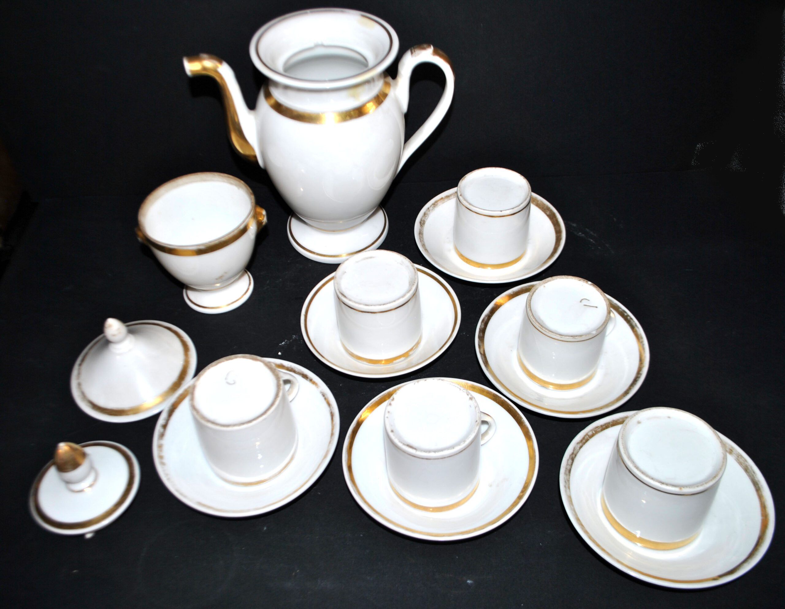 Empire coffee service in porcelain, 19th century swan neck, Paris porcelain