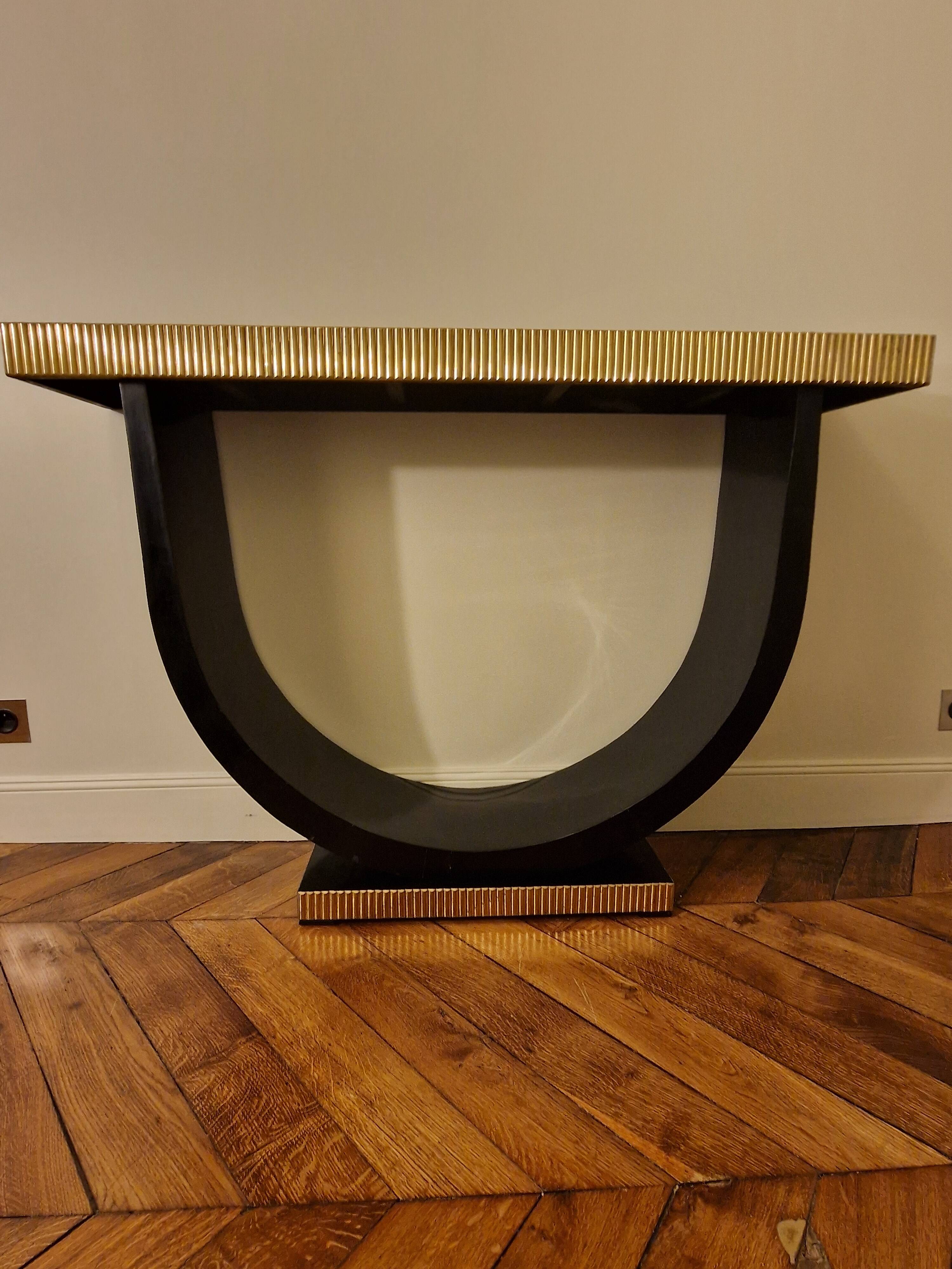 Art Deco console in black lacquered wood