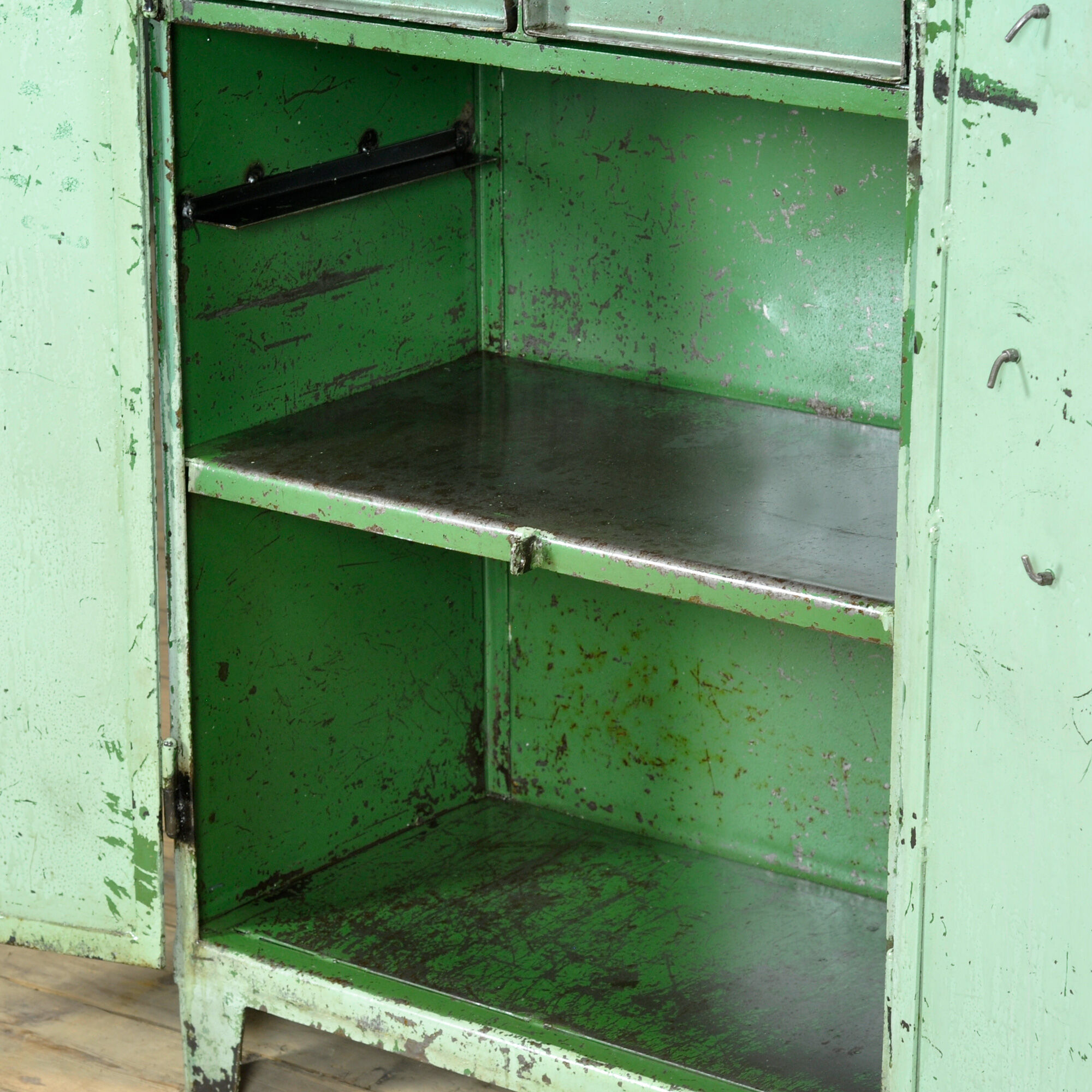 Armoire industrielle en fer, années 1970
