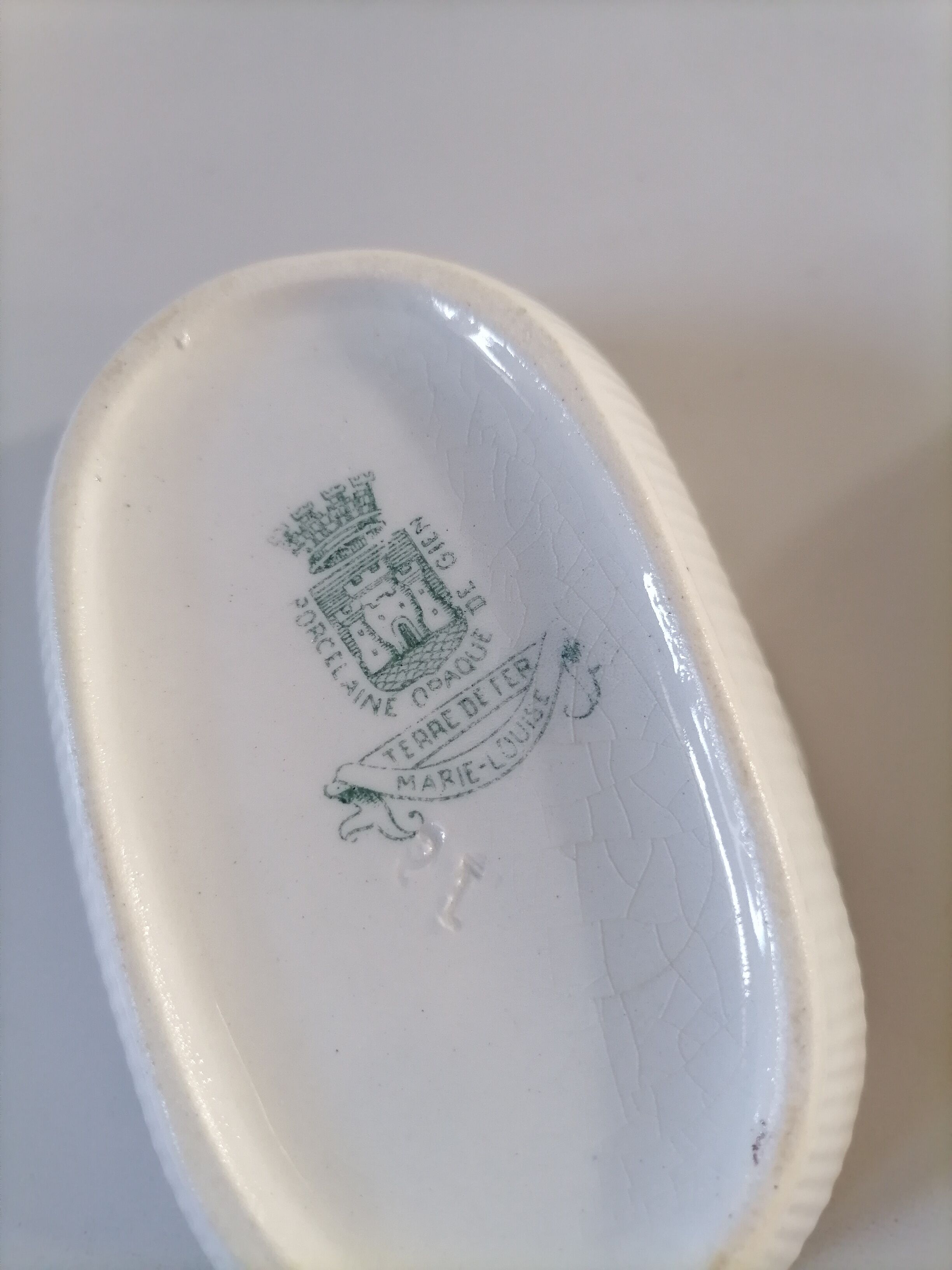 ceramic soap holder