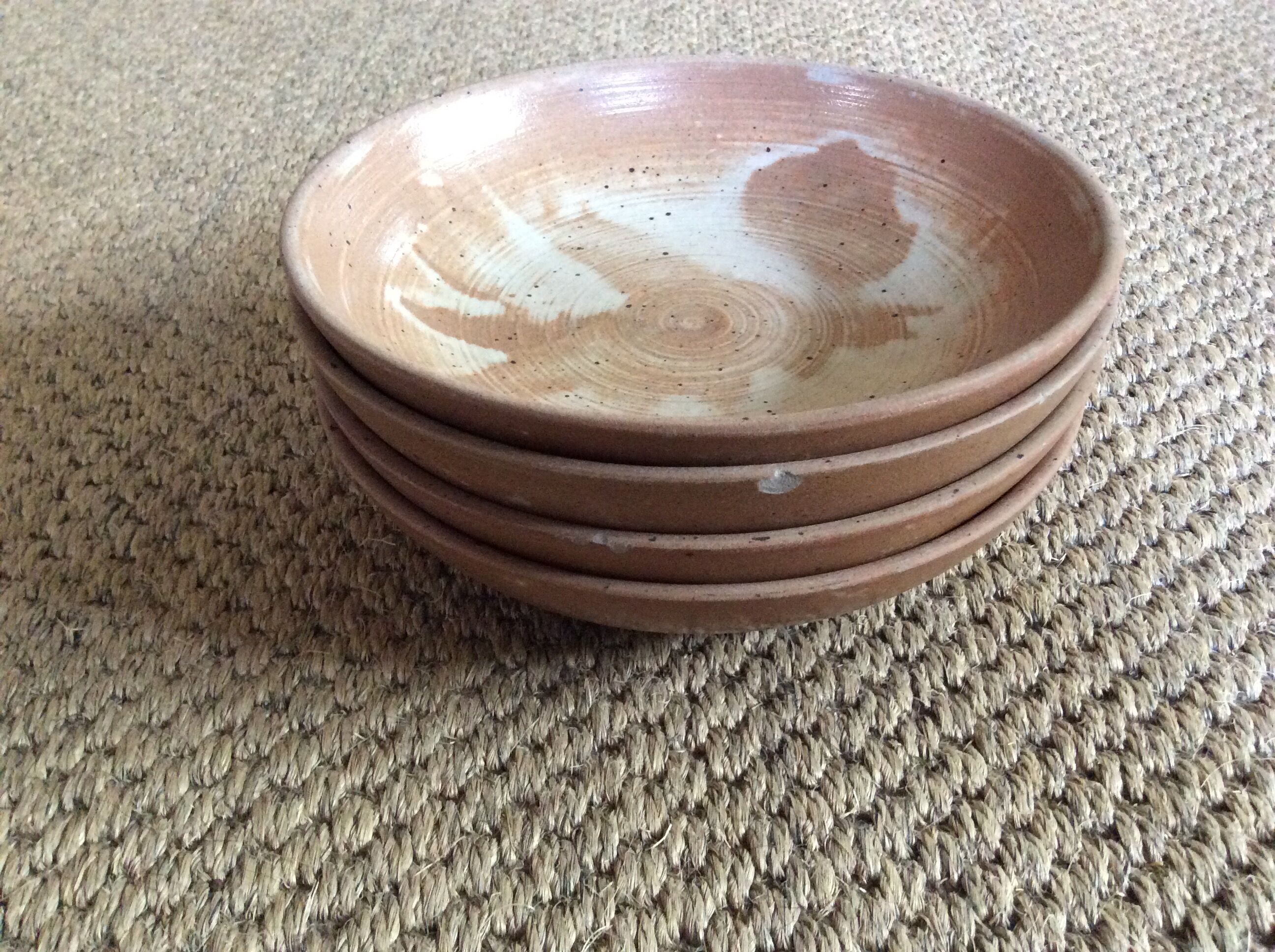 Series of 4 hollow sandstone plates