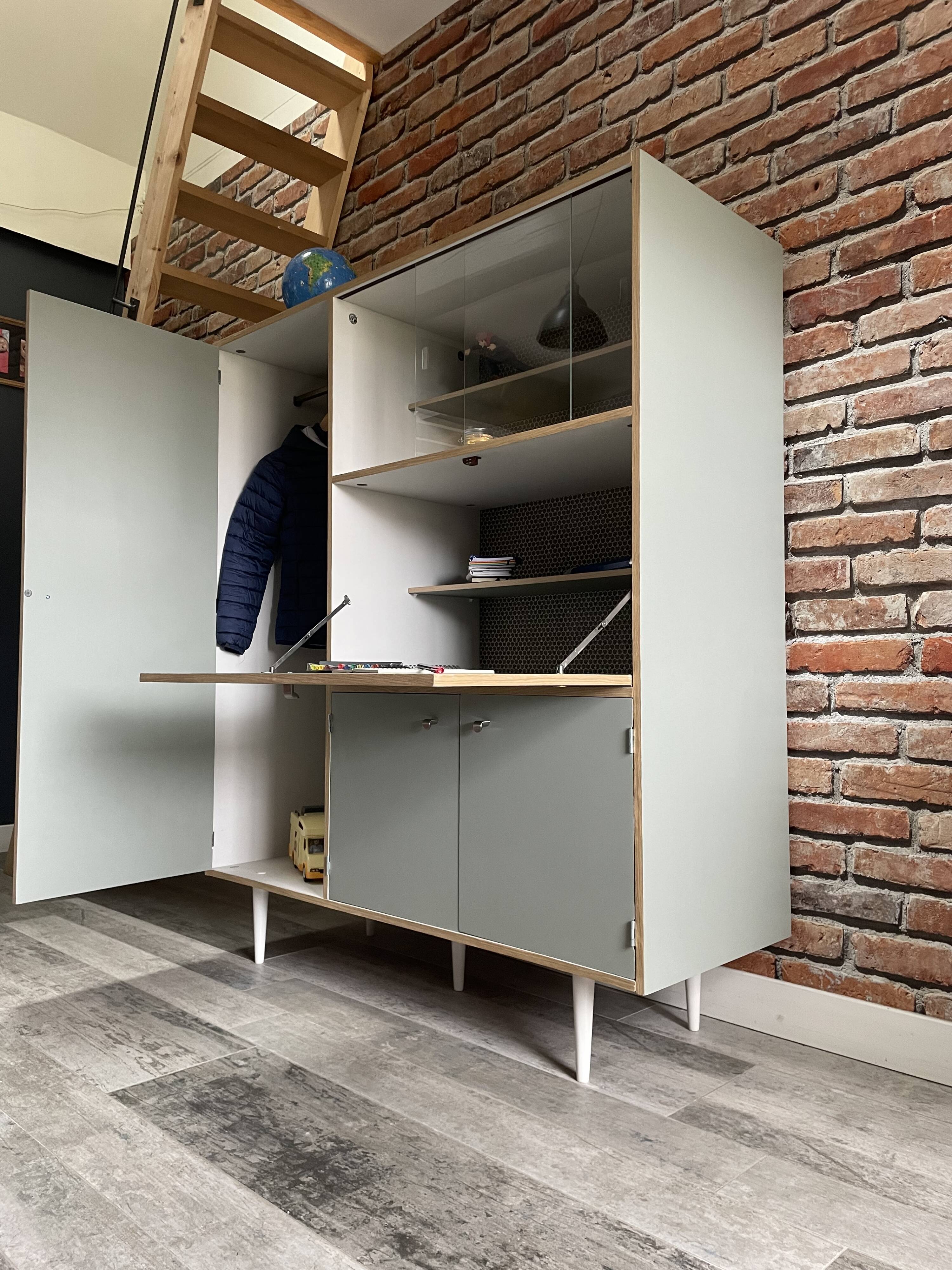 Vintage wardrobe secretary