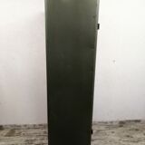 Industrial metal cloakroom