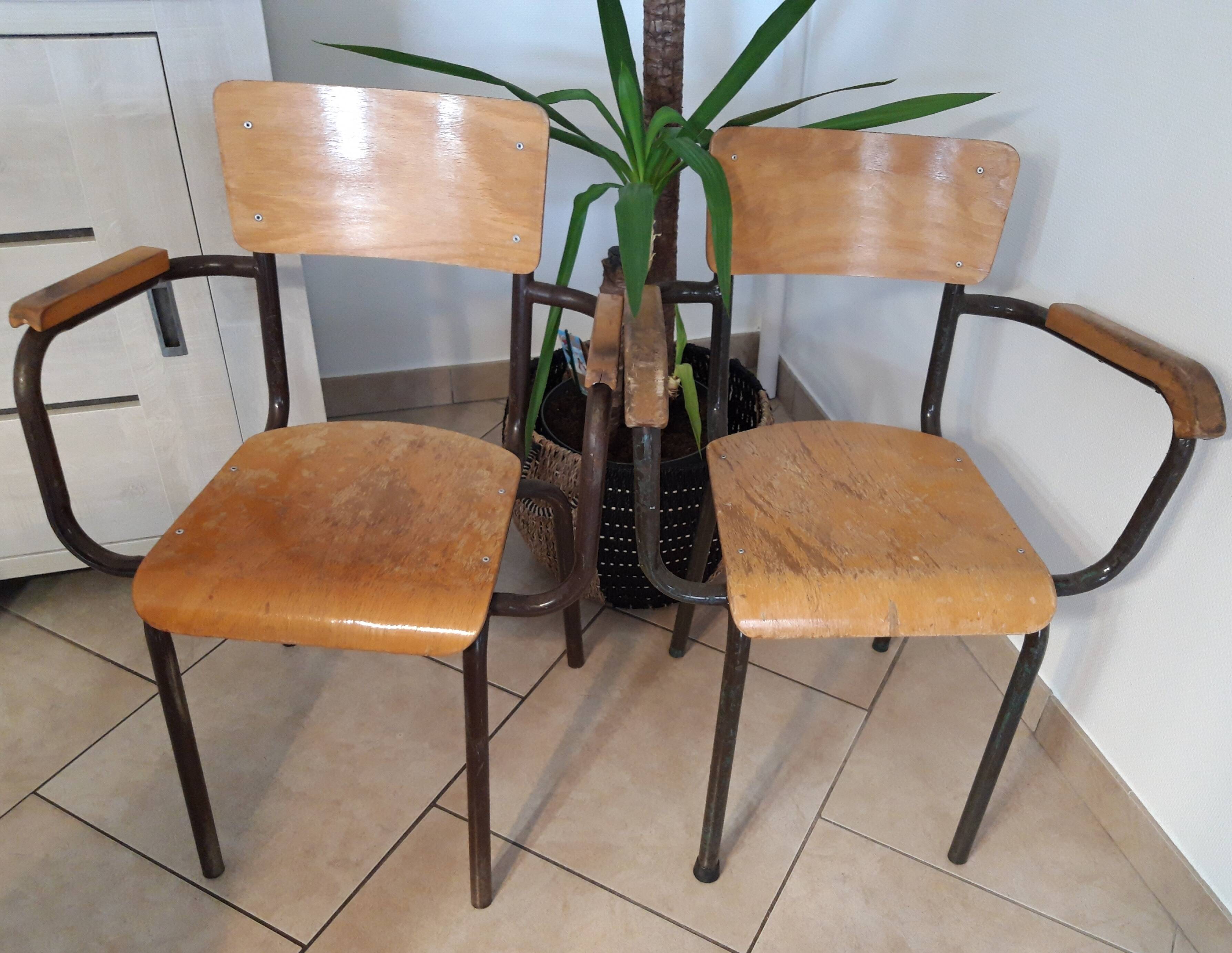 Set of 2 vintage schoolmaster chairs