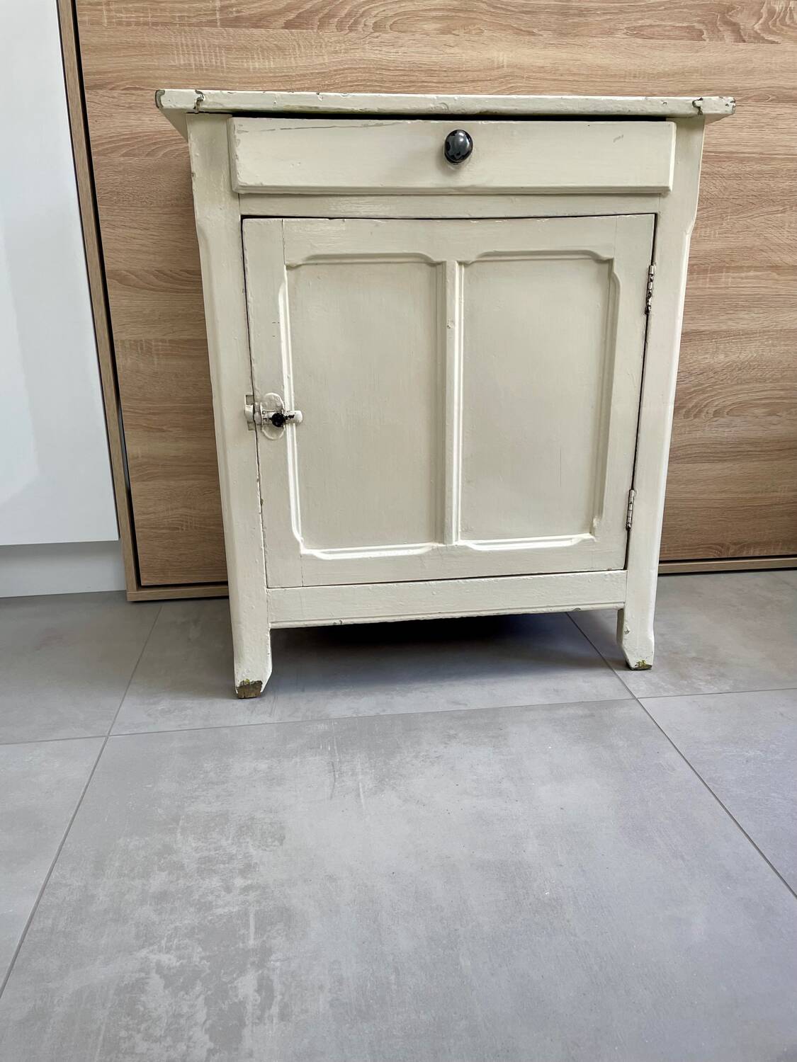 Small authentic 1950s Parisian sideboard