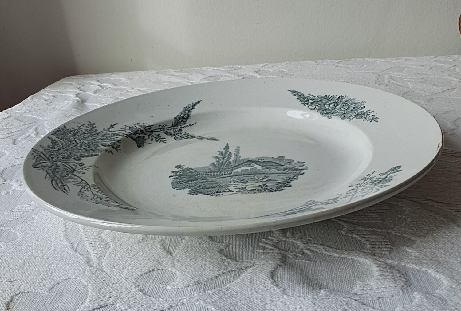 Round, hollow dish, FF Pexonne. Ironstone. Country style.