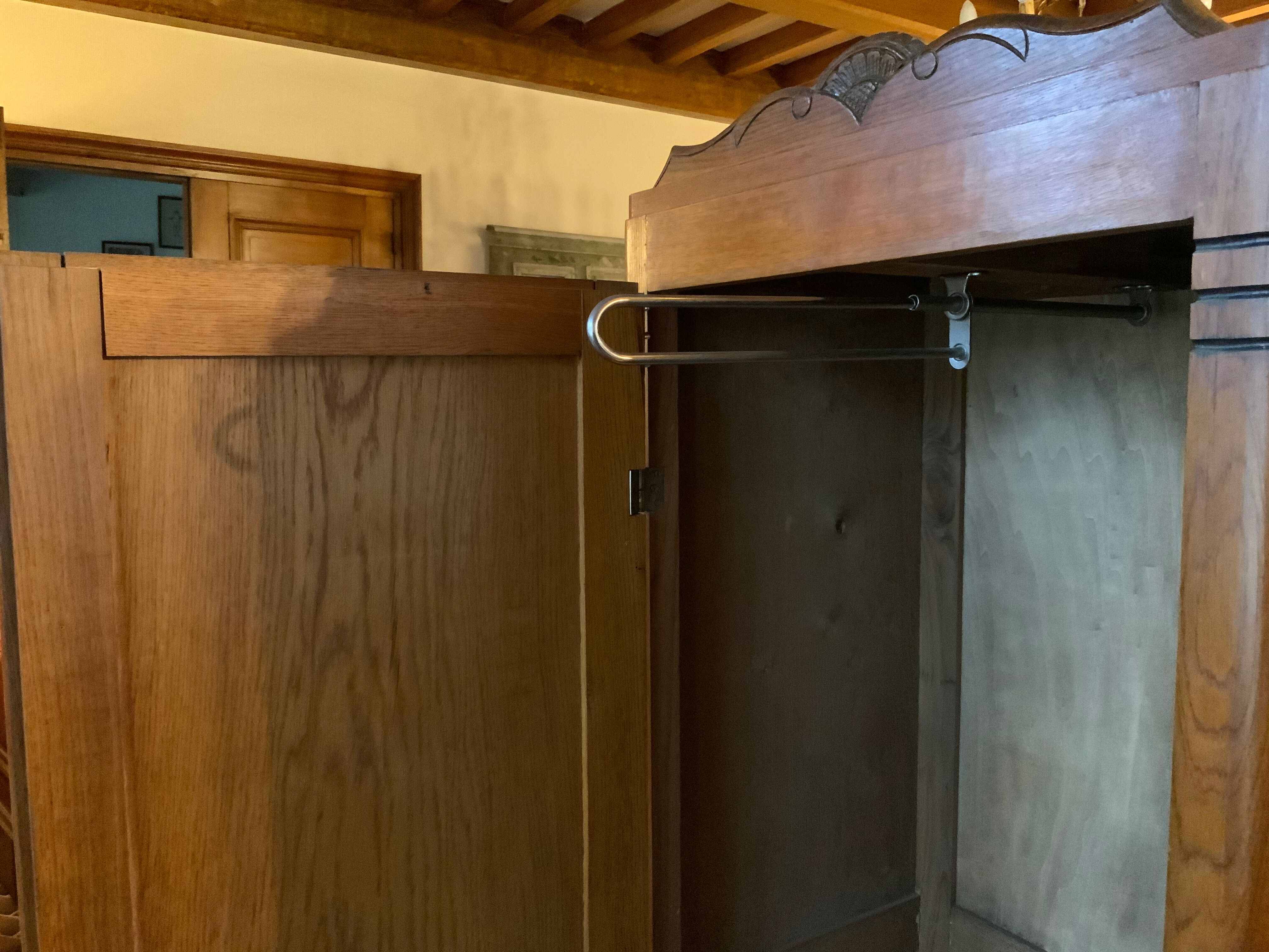 Asymmetrical dresser cabinet