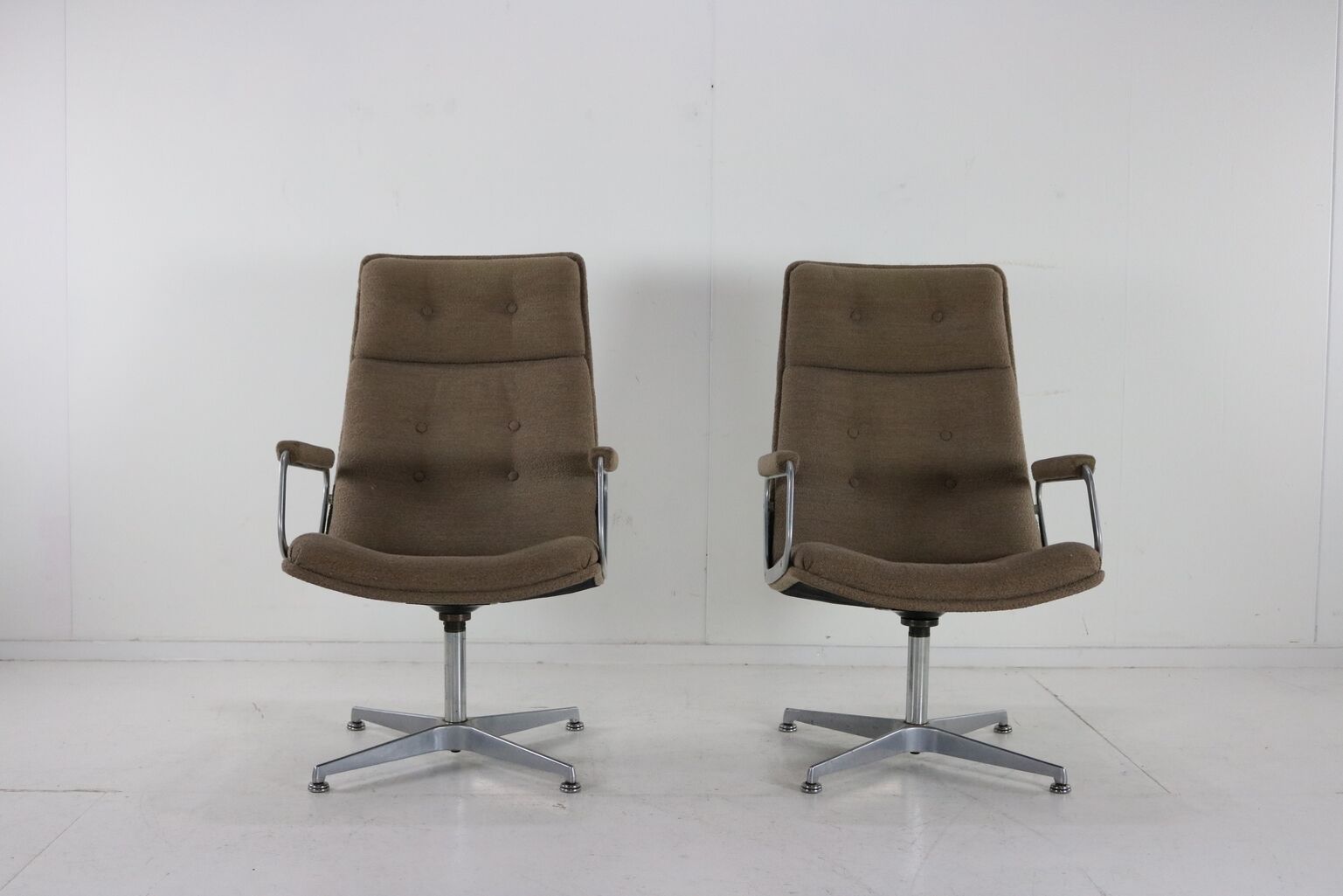 Set of two easy chairs by Geoffrey Harcourt for Artifort