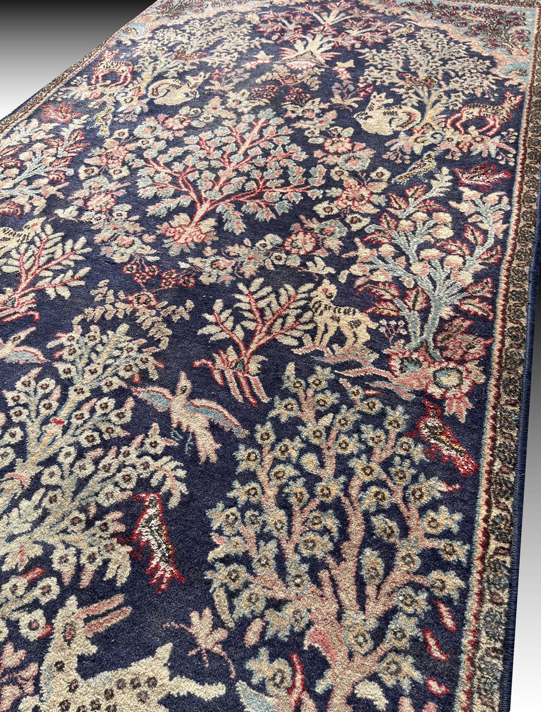 Tapis d'Orient Iran Ghoum :  1.70 X 0.96 Mètres, En Laine et Soie