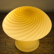 Lampe champignon vintage faite à la main en verre de Murano, Italie, années 70.