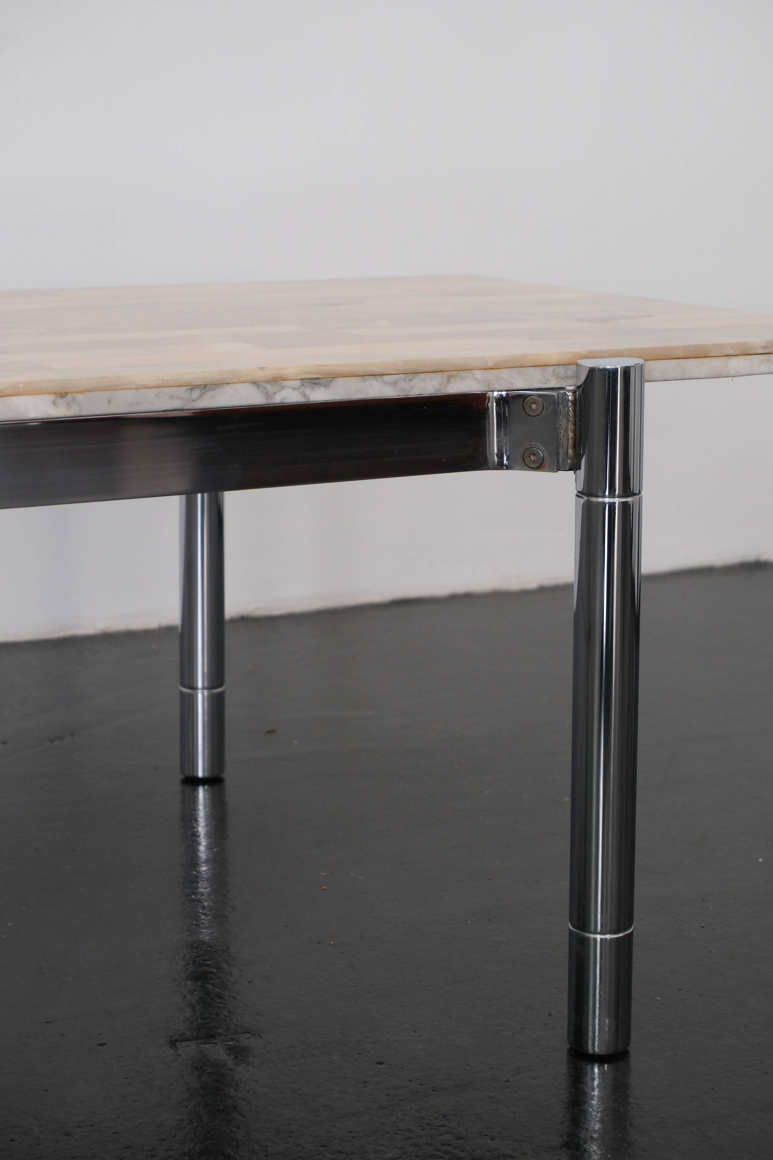 Italian coffee table, 1970s