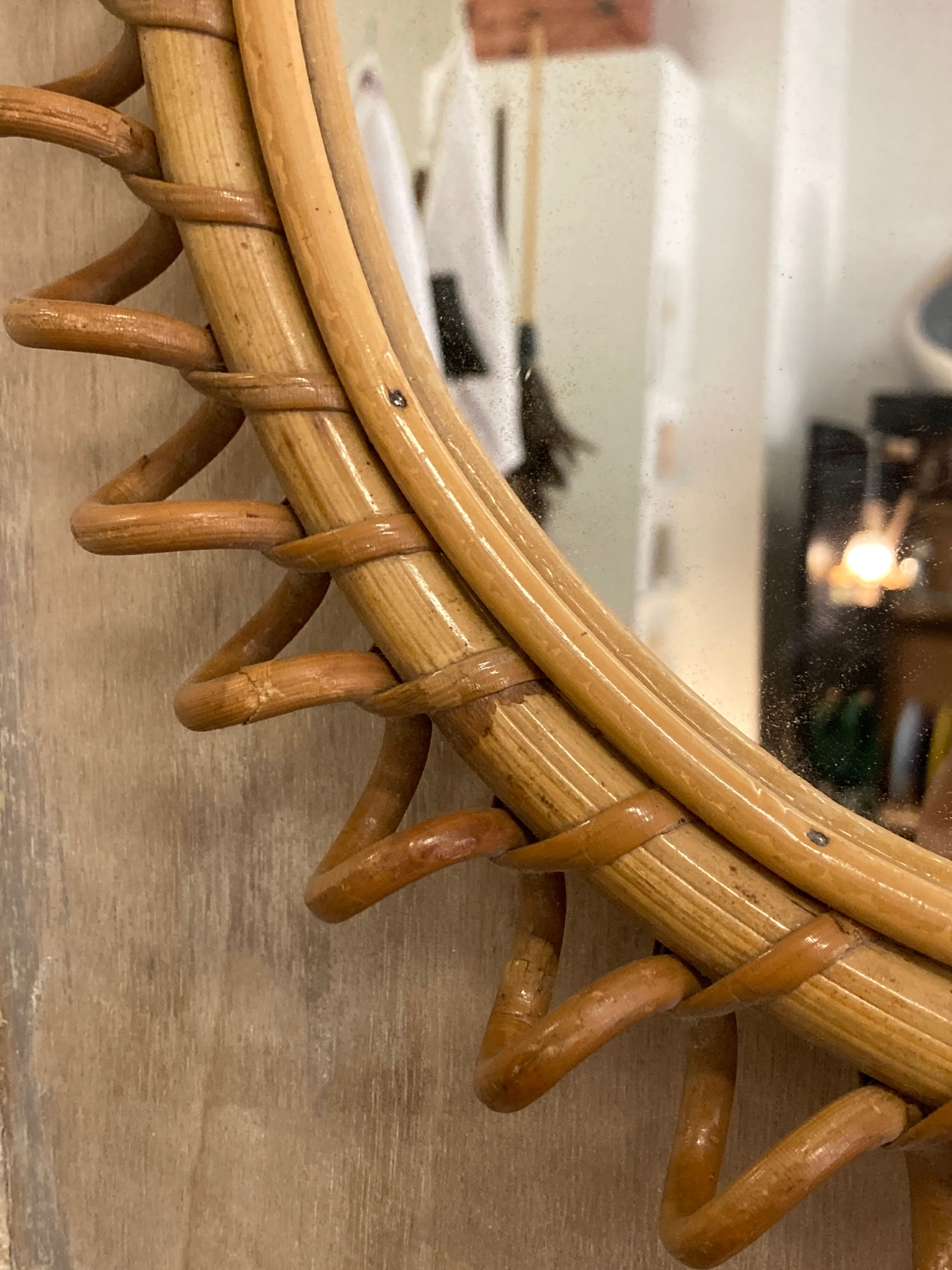 Rattan mirror 40cm