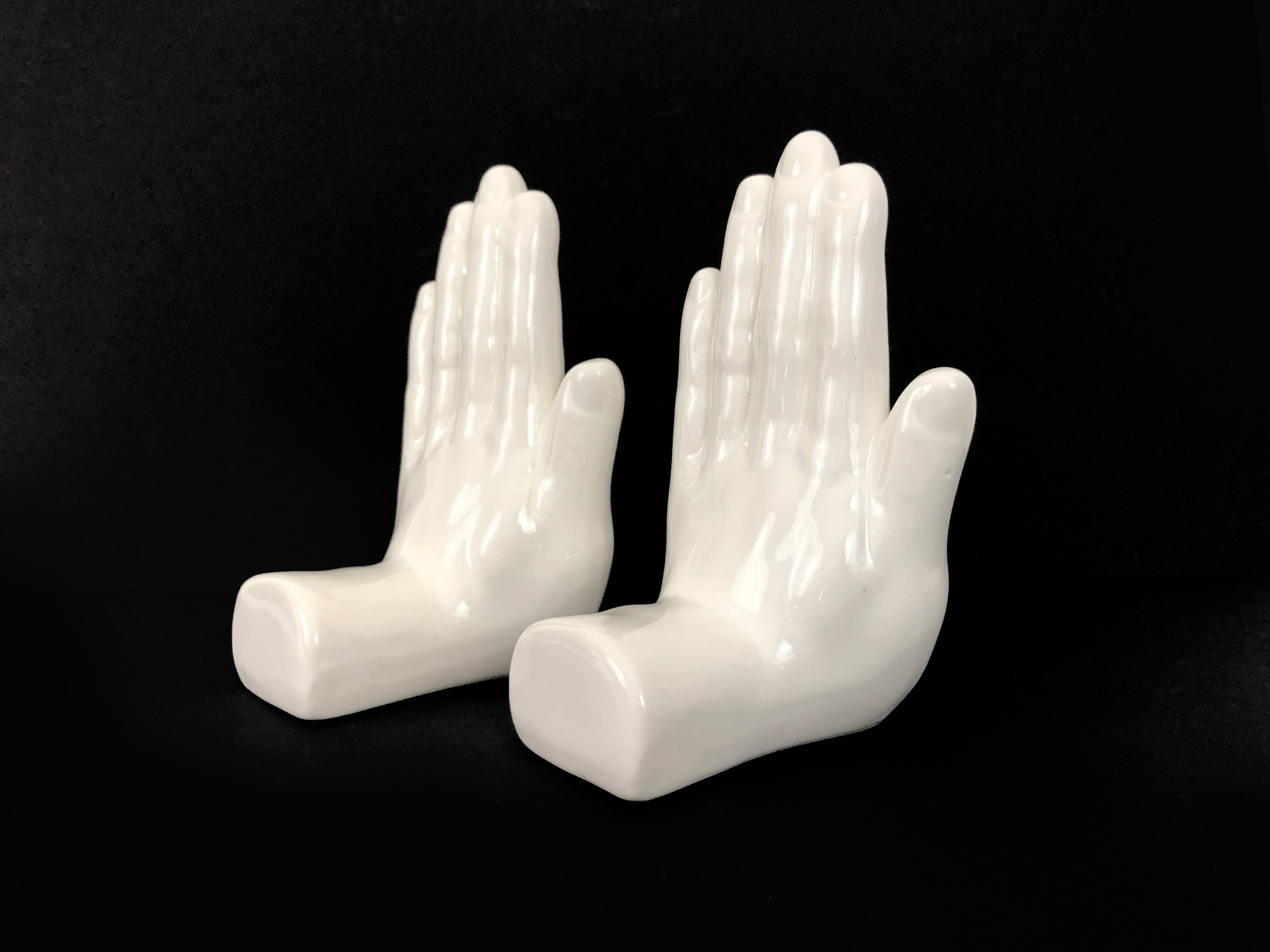 Pair of vintage handstrings in white ceramic to lester, year 80